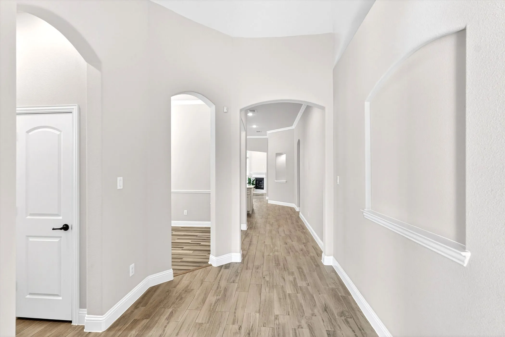 Single Family Residence For Sale in Collin County , 3717 Cameroon Lane, Mc Kinney, Texas 75071, 3 Bedroom, 3 Bathroom, 2 Garage spaces, 2,243 Sqft, built in 2016, mls#21283385, Real Estate Agent in Mc Kinney, Homes For Sale in Collin county, Homes For Sale in Mc Kinney, Realtor in Mc Kinney Texas, Real Estate Brokerage Independent Realty Texas, Luminita Cordes Realtor