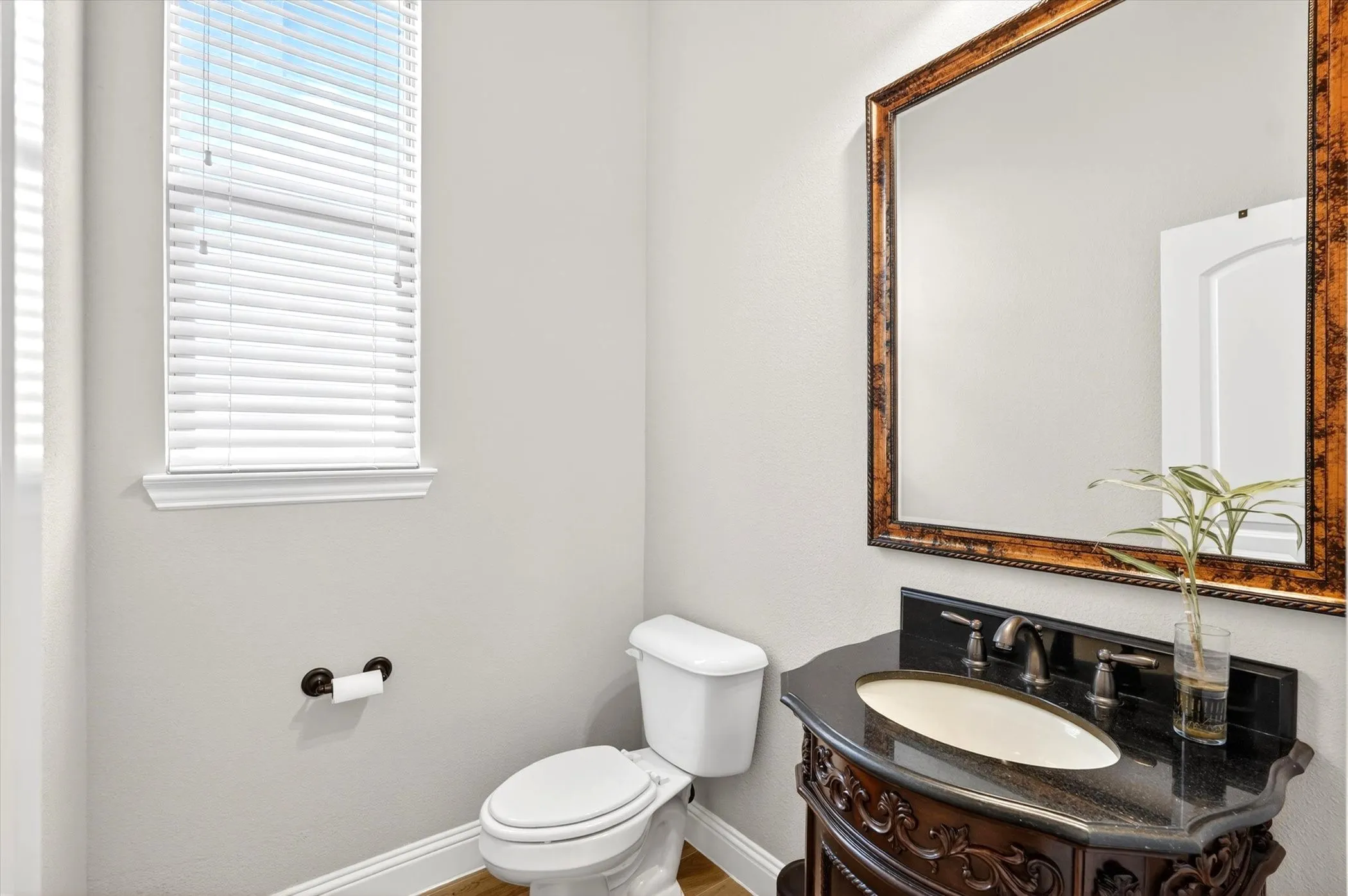 Single Family Residence For Sale in Collin County , 3717 Cameroon Lane, Mc Kinney, Texas 75071, 3 Bedroom, 3 Bathroom, 2 Garage spaces, 2,243 Sqft, built in 2016, mls#21283385, Real Estate Agent in Mc Kinney, Homes For Sale in Collin county, Homes For Sale in Mc Kinney, Realtor in Mc Kinney Texas, Real Estate Brokerage Independent Realty Texas, Luminita Cordes Realtor