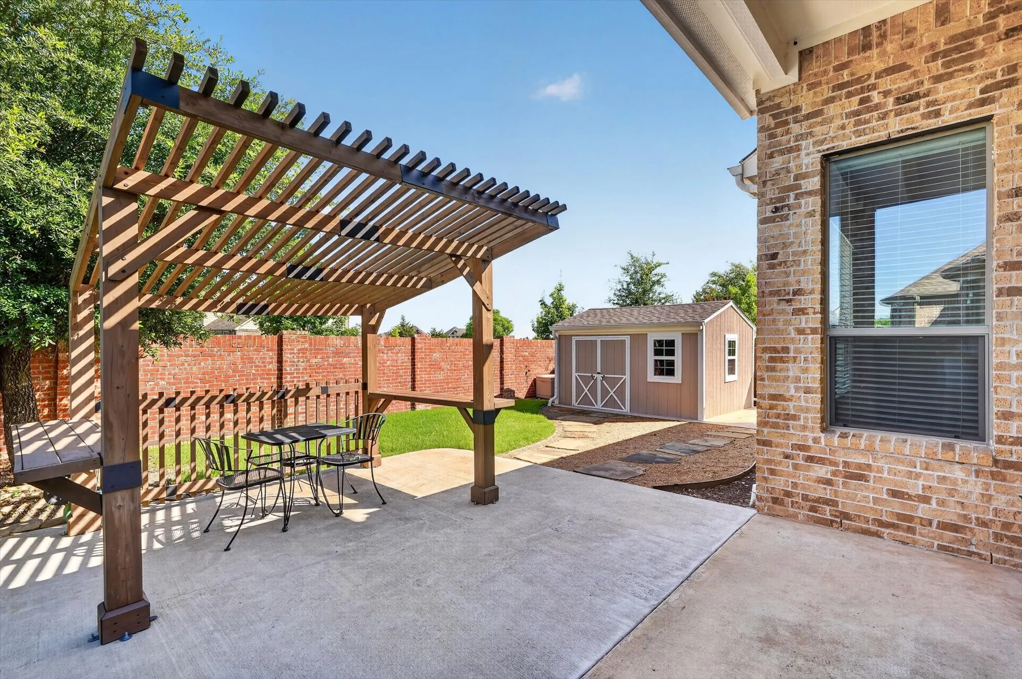 Single Family Residence For Sale in Collin County , 3717 Cameroon Lane, Mc Kinney, Texas 75071, 3 Bedroom, 3 Bathroom, 2 Garage spaces, 2,243 Sqft, built in 2016, mls#21283385, Real Estate Agent in Mc Kinney, Homes For Sale in Collin county, Homes For Sale in Mc Kinney, Realtor in Mc Kinney Texas, Real Estate Brokerage Independent Realty Texas, Luminita Cordes Realtor