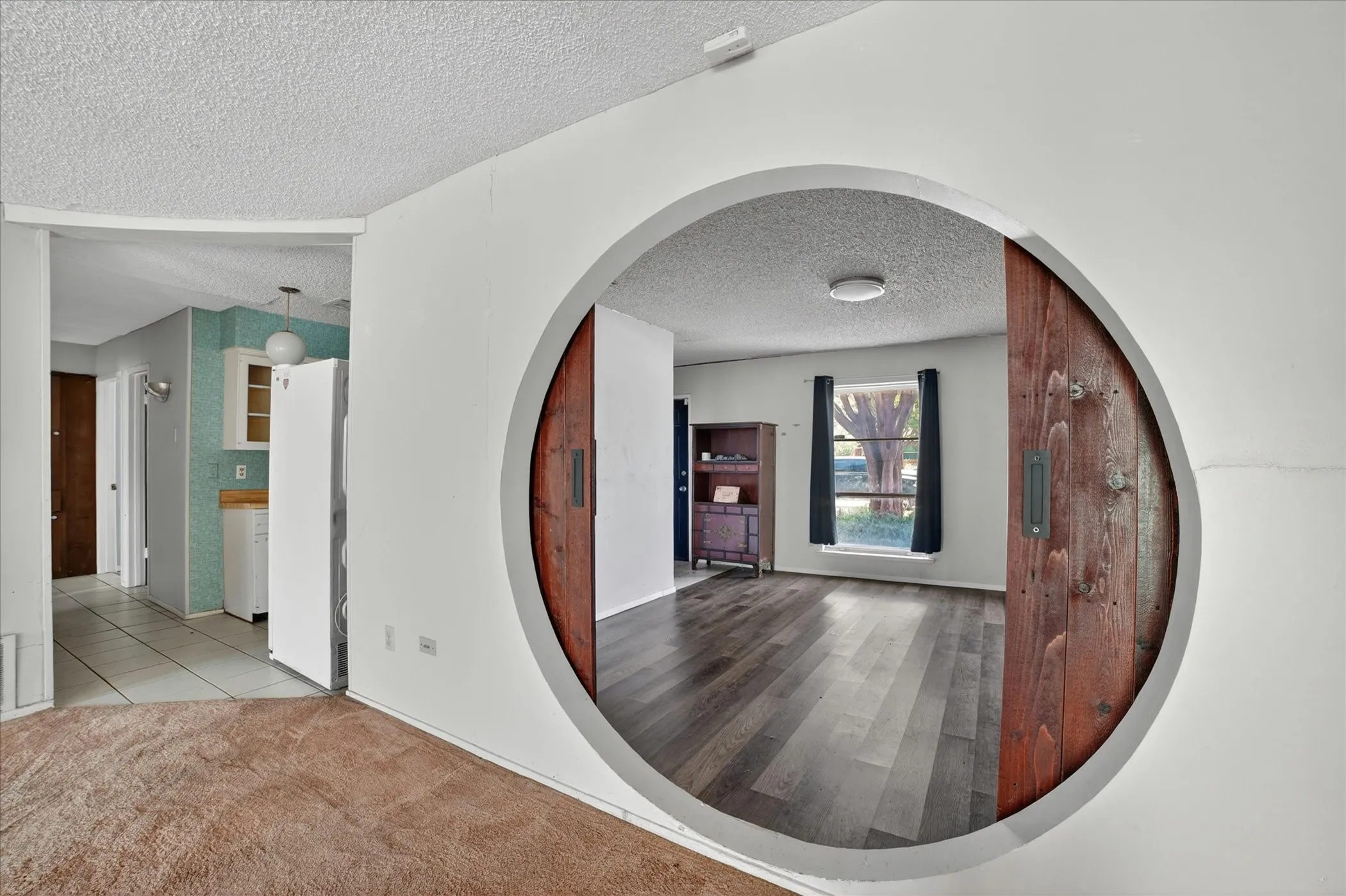 Single Family Residence For Sale in Dallas County , 204 Island Drive, Richardson, Texas 75081, 3 Bedroom, 2 Bathroom, Garage spaces, 1,187 Sqft, built in 1961, mls#21280624, Real Estate Agent in Richardson, Homes For Sale in Dallas county, Homes For Sale in Richardson, Realtor in Richardson Texas, Real Estate Brokerage Independent Realty Texas, Luminita Cordes Realtor