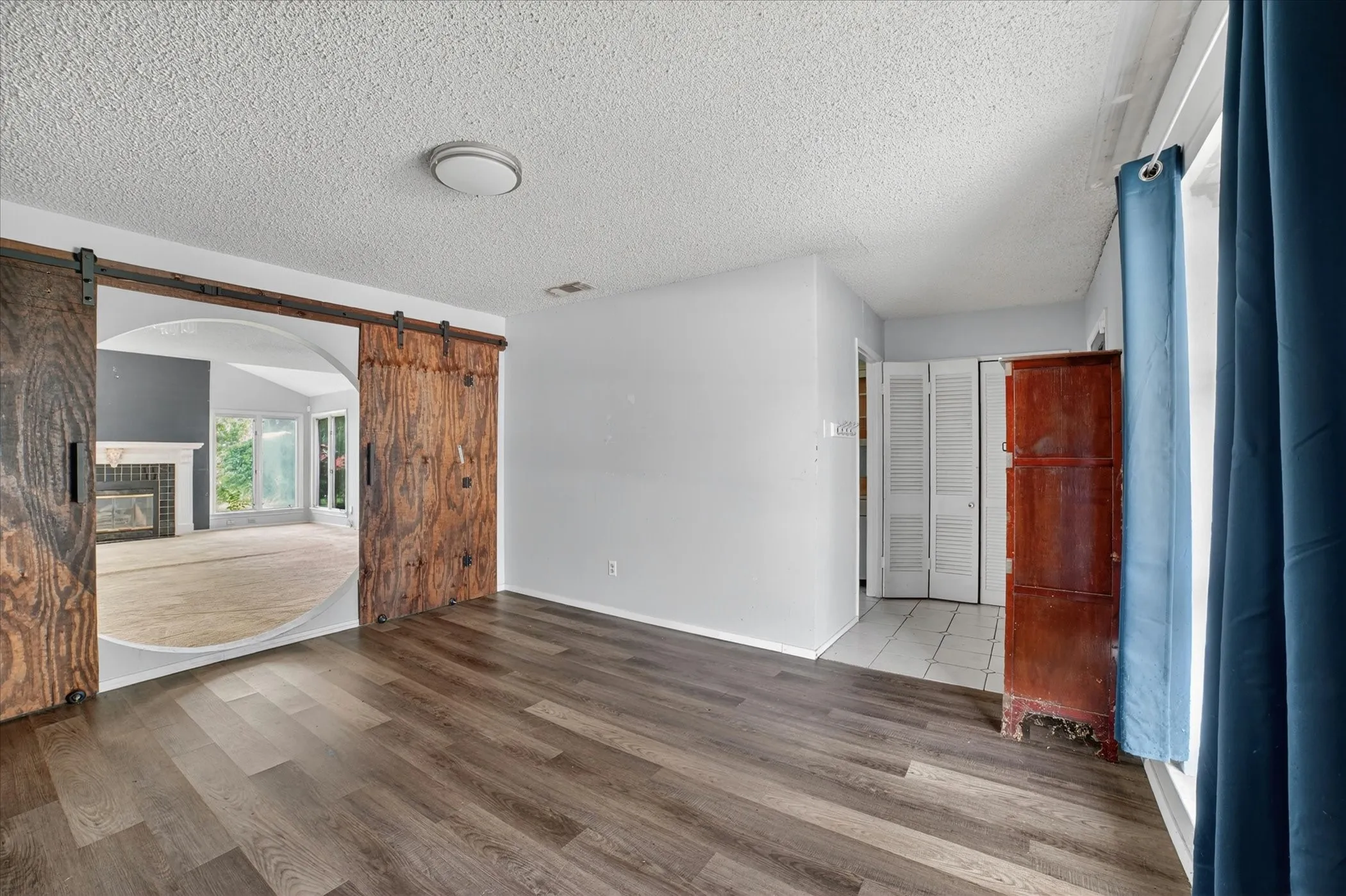 Single Family Residence For Sale in Dallas County , 204 Island Drive, Richardson, Texas 75081, 3 Bedroom, 2 Bathroom, Garage spaces, 1,187 Sqft, built in 1961, mls#21280624, Real Estate Agent in Richardson, Homes For Sale in Dallas county, Homes For Sale in Richardson, Realtor in Richardson Texas, Real Estate Brokerage Independent Realty Texas, Luminita Cordes Realtor