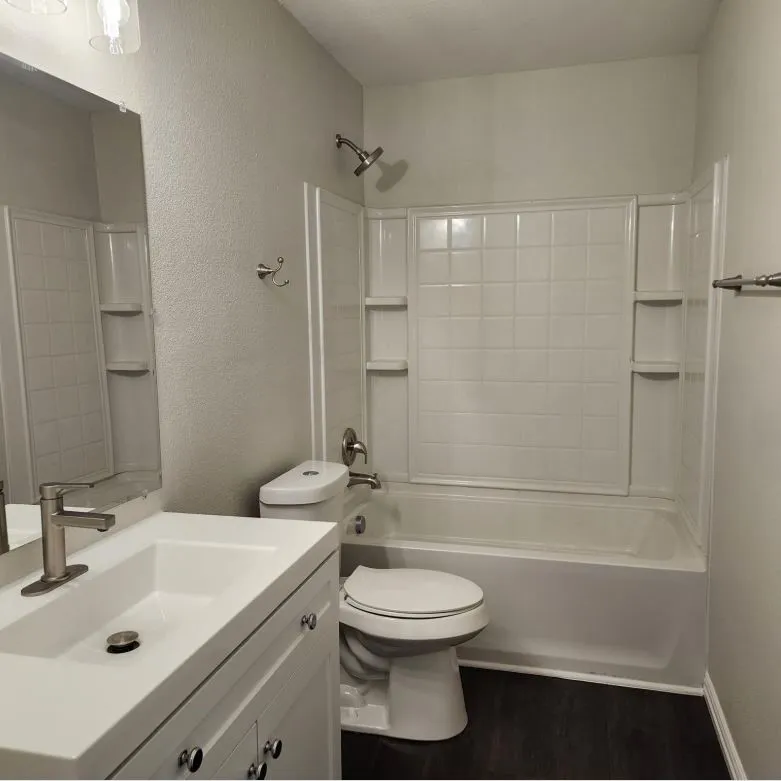 Full bathroom