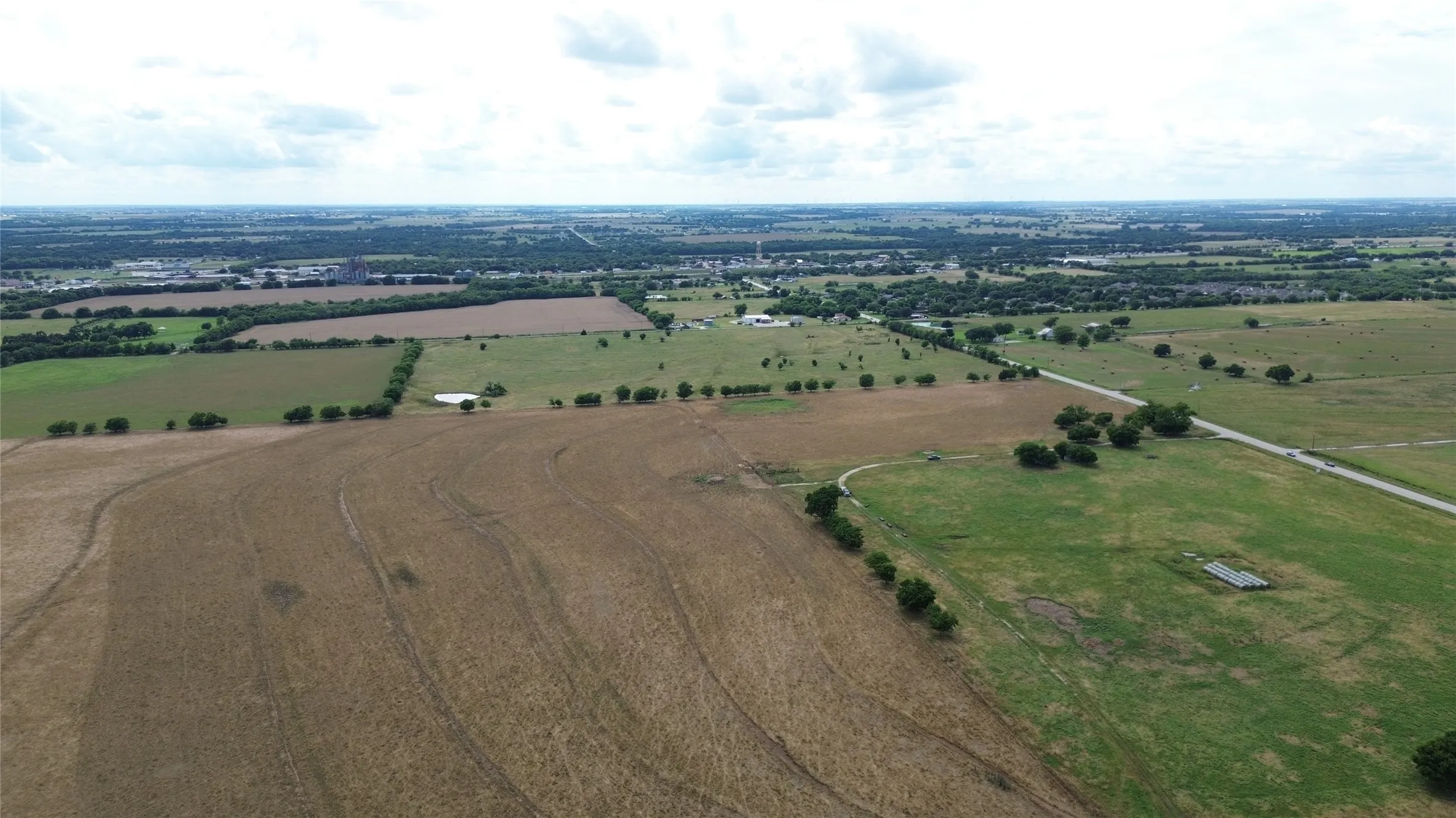Unimproved Land For Sale in Cooke County , 210.95 E FM 922, Valley View, Texas 76272, 0, 0, Garage spaces, 0 Sqft, built in 0, mls#21282565, Real Estate Agent in Valley View, Homes For Sale in Cooke county, Homes For Sale in Valley View, Realtor in Valley View Texas, Real Estate Brokerage Independent Realty Texas, Luminita Cordes Realtor