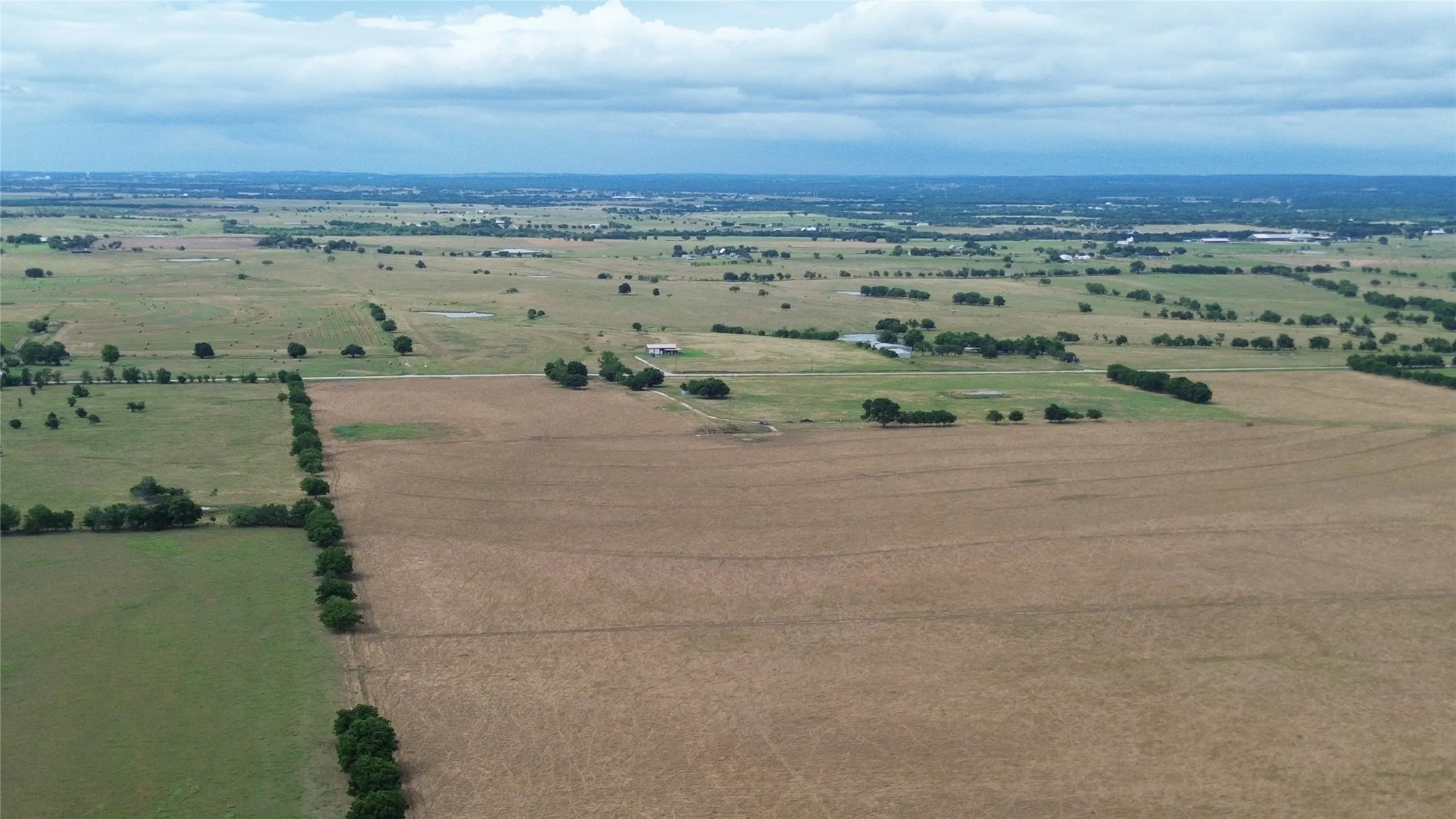 Unimproved Land For Sale in Cooke County , 210.95 E FM 922, Valley View, Texas 76272, 0, 0, Garage spaces, 0 Sqft, built in 0, mls#21282565, Real Estate Agent in Valley View, Homes For Sale in Cooke county, Homes For Sale in Valley View, Realtor in Valley View Texas, Real Estate Brokerage Independent Realty Texas, Luminita Cordes Realtor