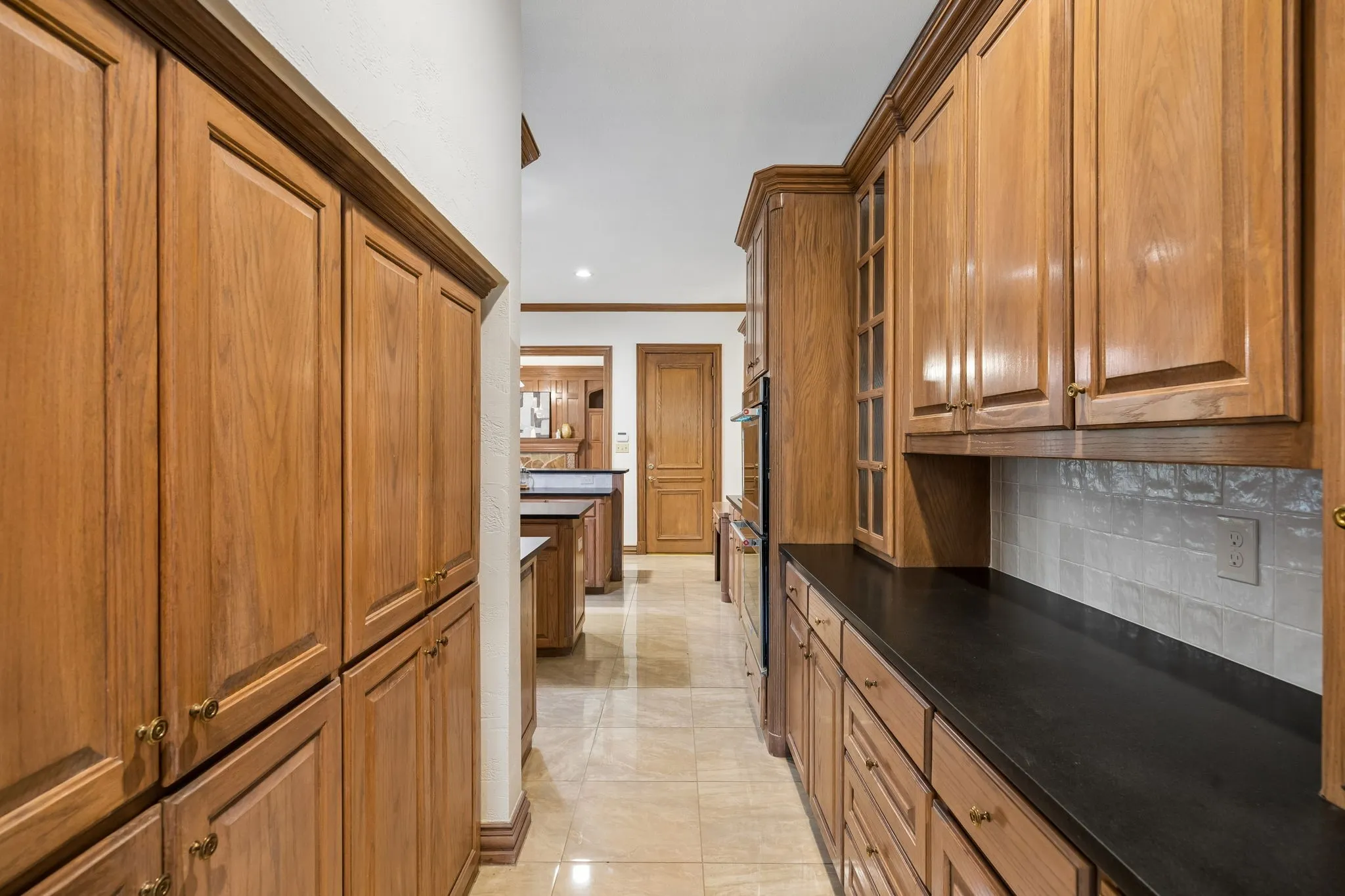 Single Family Residence For Sale in Dallas County , 480 Country Lane, Coppell, Texas 75019, 5 Bedroom, 4 Bathroom, 3 Garage spaces, 4,017 Sqft, built in 1993, mls#21281962, Real Estate Agent in Coppell, Homes For Sale in Dallas county, Homes For Sale in Coppell, Realtor in Coppell Texas, Real Estate Brokerage Independent Realty Texas, Luminita Cordes Realtor
