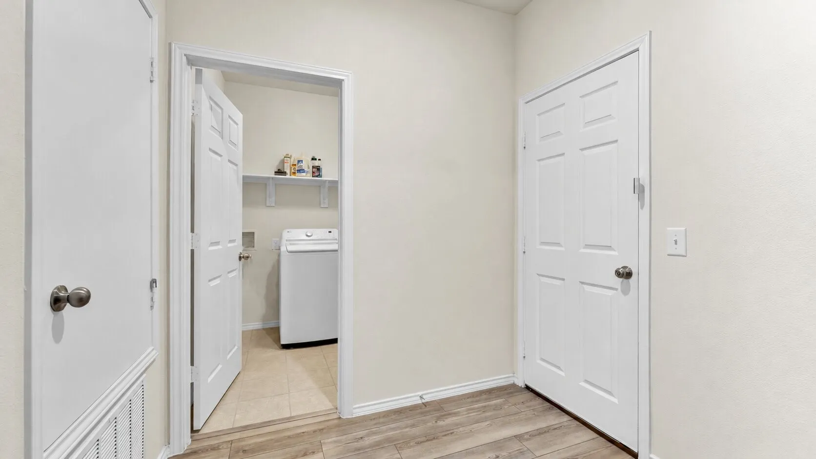 Single Family Residence For Sale in Collin County , 707 Indigo Road, Princeton, Texas 75407, 4 Bedroom, 2 Bathroom, 2 Garage spaces, 1,988 Sqft, built in 2022, mls#21283516, Real Estate Agent in Princeton, Homes For Sale in Collin county, Homes For Sale in Princeton, Realtor in Princeton Texas, Real Estate Brokerage Independent Realty Texas, Luminita Cordes Realtor