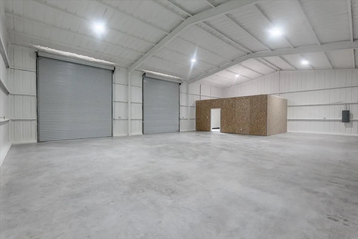 Industrial For Rent in Parker County , 113 Bennett Hills Drive 104, Weatherford, Texas 76088, 0, 0, Garage spaces, 0 Sqft, built in 2025, mls#21283987, Real Estate Agent in Weatherford, Homes For Rent in Parker county, Homes For Rent in Weatherford, Realtor in Weatherford Texas, Real Estate Brokerage Independent Realty Texas, Luminita Cordes Realtor