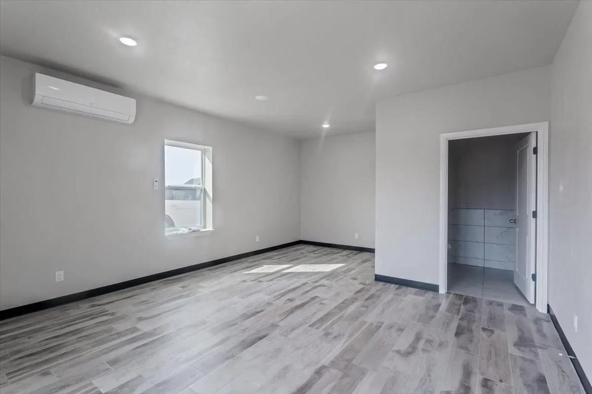 Industrial For Rent in Parker County , 113 Bennett Hills Drive 104, Weatherford, Texas 76088, 0, 0, Garage spaces, 0 Sqft, built in 2025, mls#21283987, Real Estate Agent in Weatherford, Homes For Rent in Parker county, Homes For Rent in Weatherford, Realtor in Weatherford Texas, Real Estate Brokerage Independent Realty Texas, Luminita Cordes Realtor