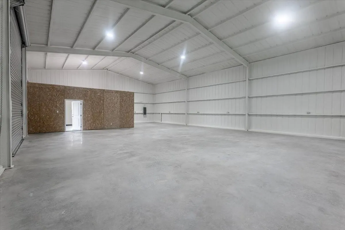 Industrial For Rent in Parker County , 113 Bennett Hills Drive 104, Weatherford, Texas 76088, 0, 0, Garage spaces, 0 Sqft, built in 2025, mls#21283987, Real Estate Agent in Weatherford, Homes For Rent in Parker county, Homes For Rent in Weatherford, Realtor in Weatherford Texas, Real Estate Brokerage Independent Realty Texas, Luminita Cordes Realtor