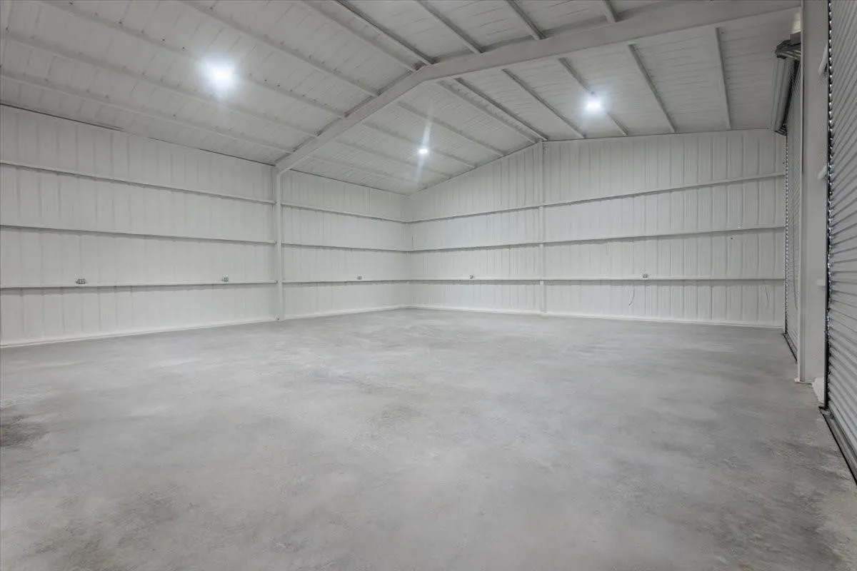 Industrial For Rent in Parker County , 113 Bennett Hills Drive 104, Weatherford, Texas 76088, 0, 0, Garage spaces, 0 Sqft, built in 2025, mls#21283987, Real Estate Agent in Weatherford, Homes For Rent in Parker county, Homes For Rent in Weatherford, Realtor in Weatherford Texas, Real Estate Brokerage Independent Realty Texas, Luminita Cordes Realtor