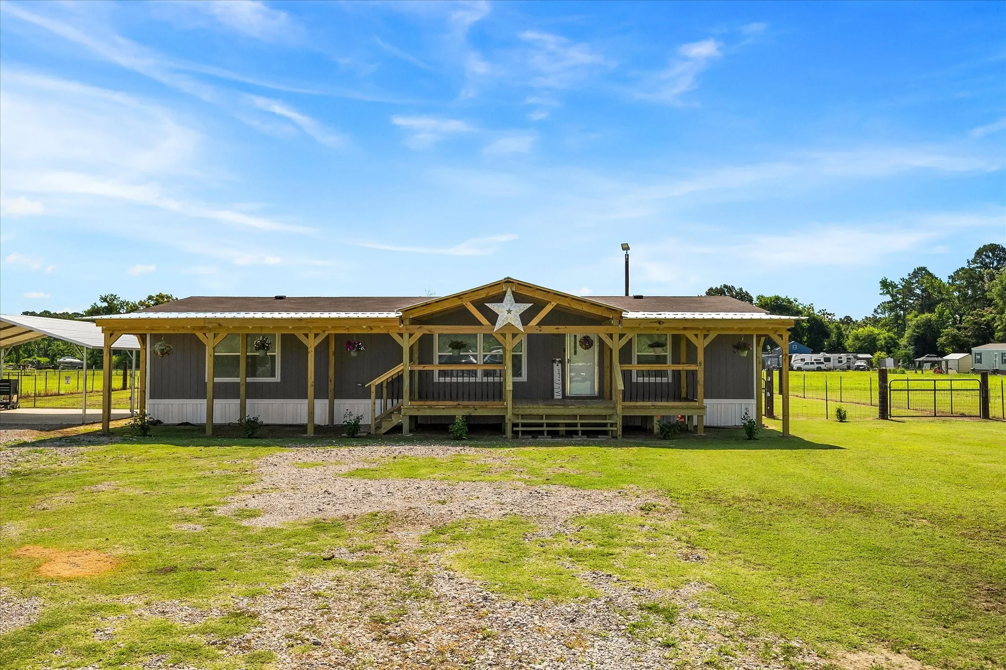 Mobile Home For Sale in Wood County , 753 County Road 2930, Alba, Texas 75410, 3 Bedroom, 2 Bathroom, Garage spaces, 1,568 Sqft, built in 2022, mls#21280006, Real Estate Agent in Alba, Homes For Sale in Wood county, Homes For Sale in Alba, Realtor in Alba Texas, Real Estate Brokerage Independent Realty Texas, Luminita Cordes Realtor