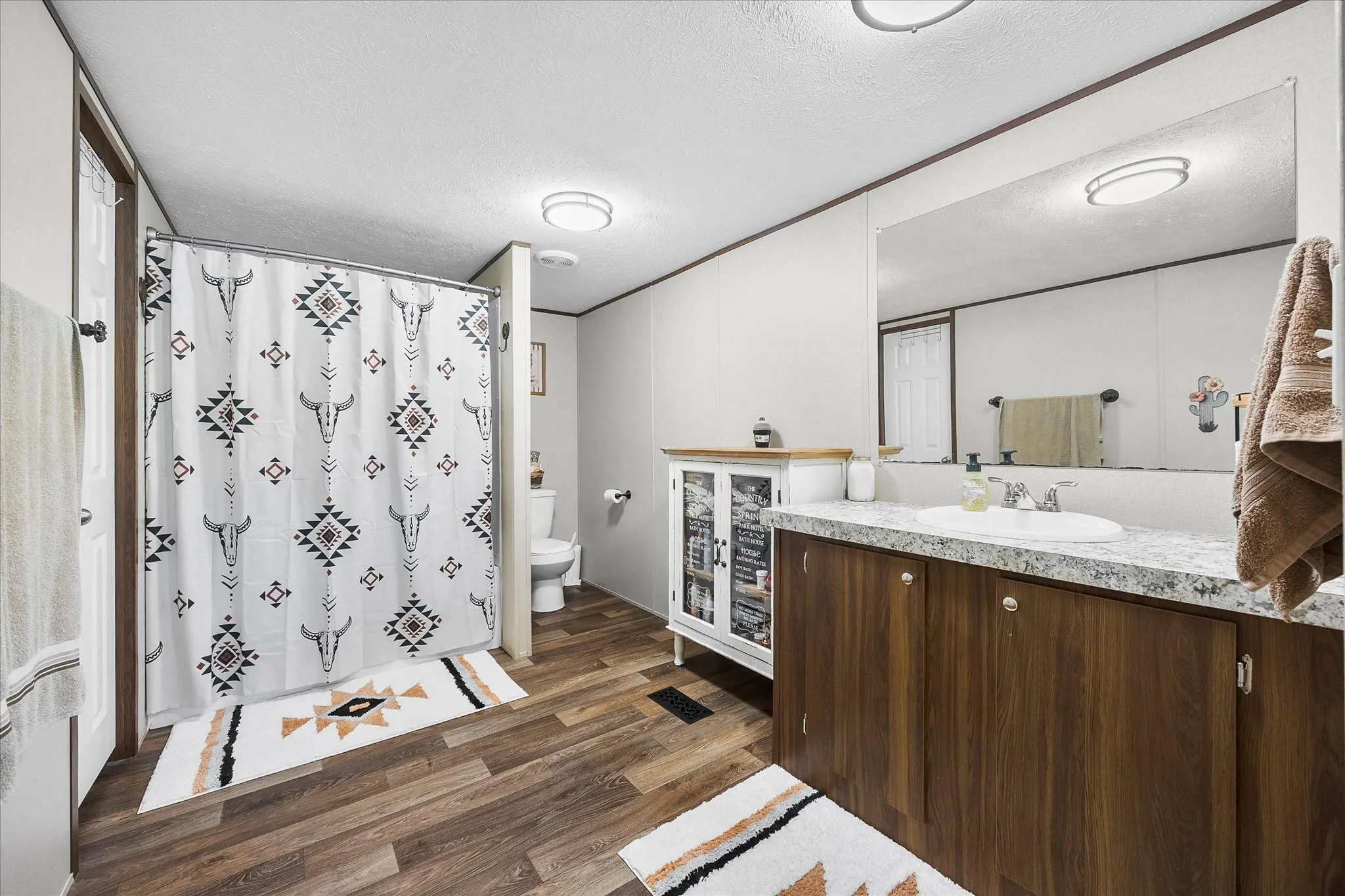 Mobile Home For Sale in Wood County , 753 County Road 2930, Alba, Texas 75410, 3 Bedroom, 2 Bathroom, Garage spaces, 1,568 Sqft, built in 2022, mls#21280006, Real Estate Agent in Alba, Homes For Sale in Wood county, Homes For Sale in Alba, Realtor in Alba Texas, Real Estate Brokerage Independent Realty Texas, Luminita Cordes Realtor