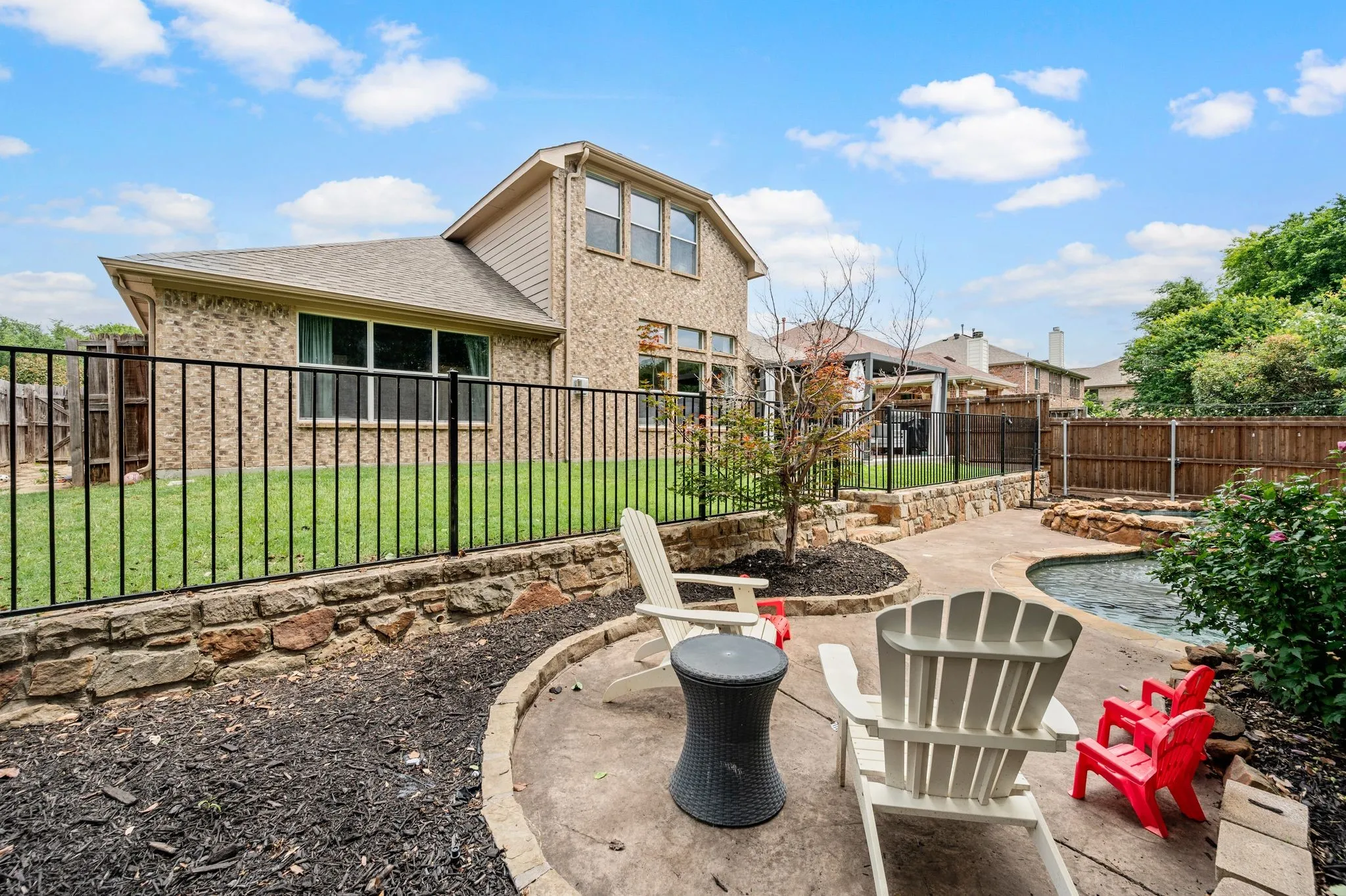 Single Family Residence For Sale in Tarrant County , 3513 Carlton Street, Grapevine, Texas 76092, 5 Bedroom, 3 Bathroom, 2 Garage spaces, 2,836 Sqft, built in 2005, mls#21282832, Real Estate Agent in Grapevine, Homes For Sale in Tarrant county, Homes For Sale in Grapevine, Realtor in Grapevine Texas, Real Estate Brokerage Independent Realty Texas, Luminita Cordes Realtor