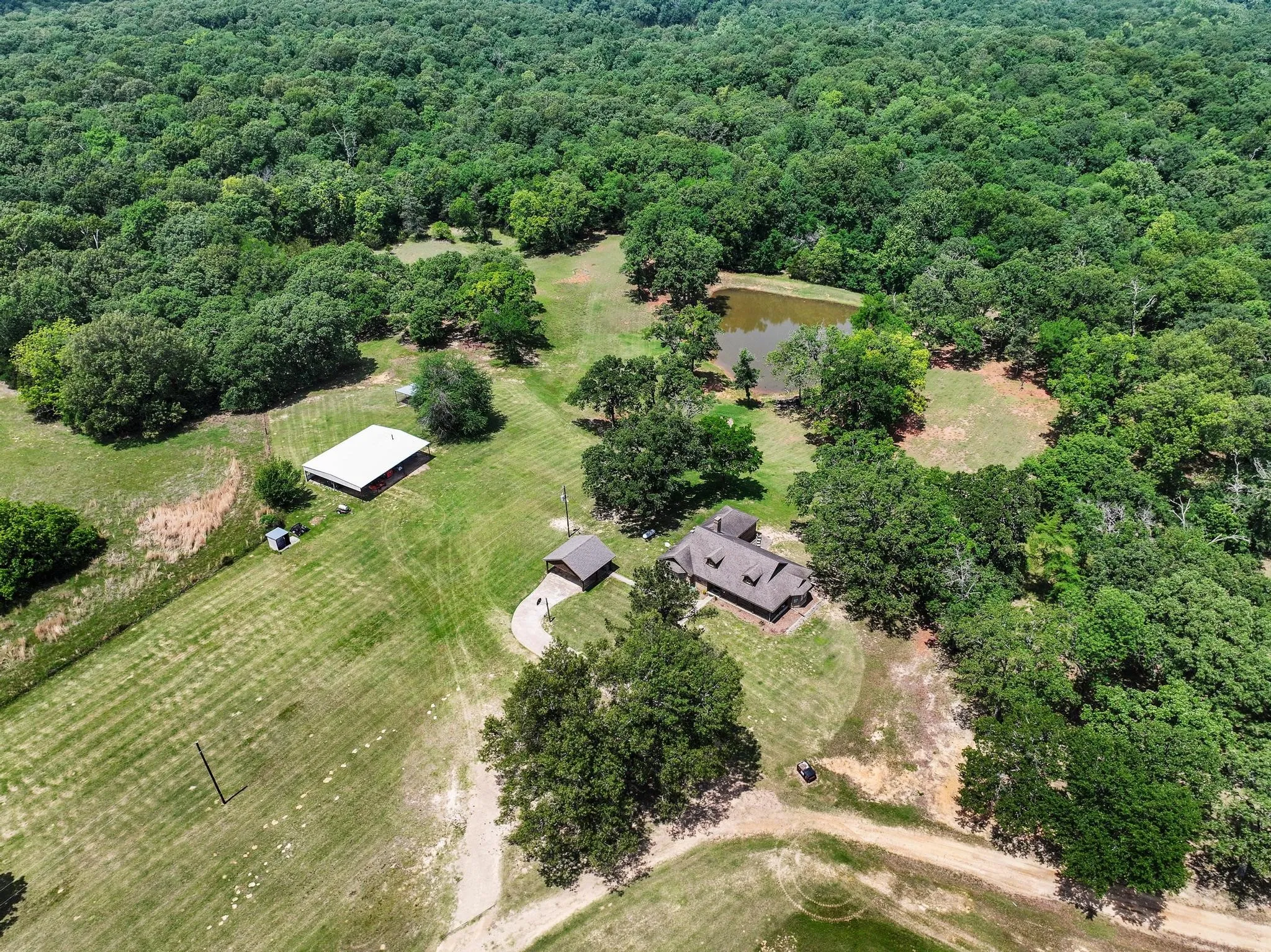 Ranch For Sale in Lamar County , 3893 Fm 906 E, Powderly, Texas 75473, 0, 0, Garage spaces, 0 Sqft, built in 1987, Price $3,580,000, mls#21252090, Real Estate Agent in Powderly, Homes For Sale in Lamar county, Homes For Sale in Powderly, Realtor in Powderly Texas, Real Estate Brokerage Independent Realty Texas, Luminita Cordes Realtor