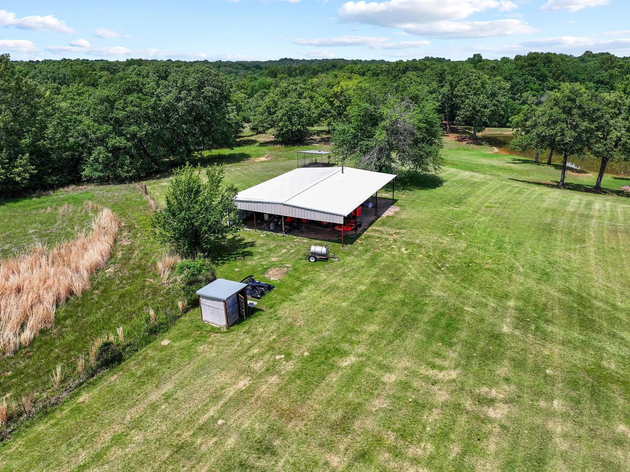 Ranch For Sale in Lamar County , 3893 Fm 906 E, Powderly, Texas 75473, 0, 0, Garage spaces, 0 Sqft, built in 1987, Price $3,580,000, mls#21252090, Real Estate Agent in Powderly, Homes For Sale in Lamar county, Homes For Sale in Powderly, Realtor in Powderly Texas, Real Estate Brokerage Independent Realty Texas, Luminita Cordes Realtor