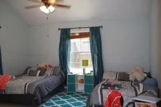 Duplex For Rent in Tarrant County , 112 E Denton Drive, Euless, Texas 76039, 3 Bedroom, 2 Bathroom, Garage spaces, 1,650 Sqft, built in 1982, mls#21281139, Real Estate Agent in Euless, Homes For Rent in Tarrant county, Homes For Rent in Euless, Realtor in Euless Texas, Real Estate Brokerage Independent Realty Texas, Luminita Cordes Realtor