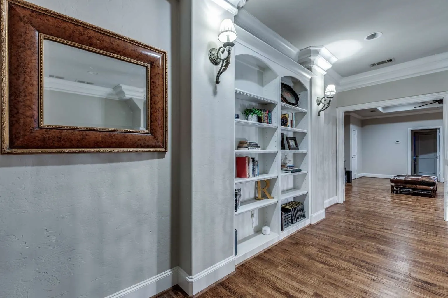 Single Family Residence For Sale in Collin County , 403 Creekside Drive, Mc Kinney, Texas 75071, 4 Bedrooms, 7 Bathrooms, 3 Garage spaces, 5,256 Sqft, built in 2001, Price $2,095,000, mls#21284073, Real Estate Agent in Mc Kinney, Homes For Sale in Collin county, Homes For Sale in Mc Kinney, Realtor in Mc Kinney Texas, Real Estate Brokerage Independent Realty Texas, Luminita Cordes Realtor