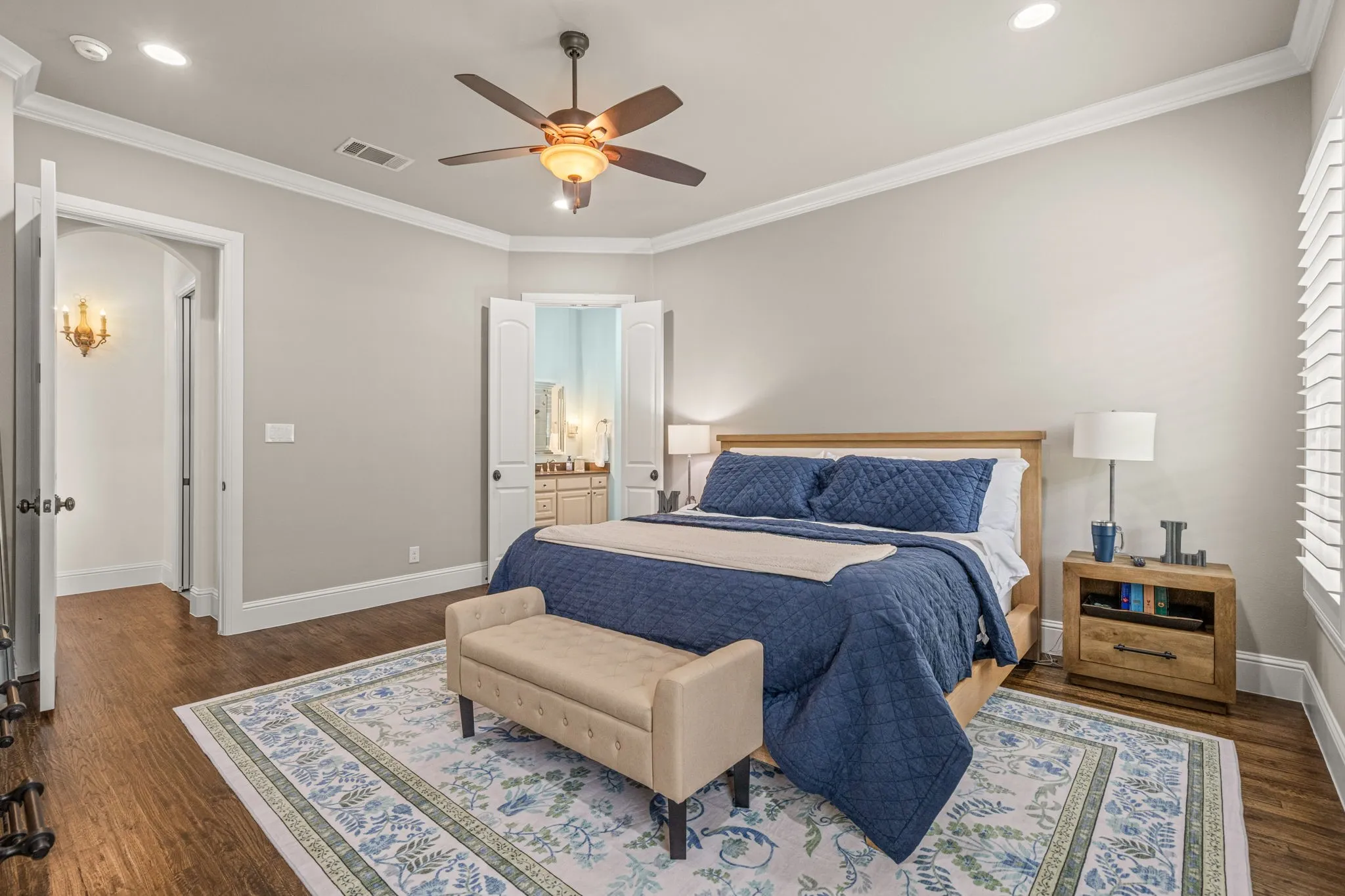 Single Family Residence For Sale in Tarrant County , 8621 Colina Terrace, Benbrook, Texas 76126, 4 Bedroom, 4 Bathroom, 2 Garage spaces, 3,577 Sqft, built in 2016, mls#21284029, Real Estate Agent in Benbrook, Homes For Sale in Tarrant county, Homes For Sale in Benbrook, Realtor in Benbrook Texas, Real Estate Brokerage Independent Realty Texas, Luminita Cordes Realtor