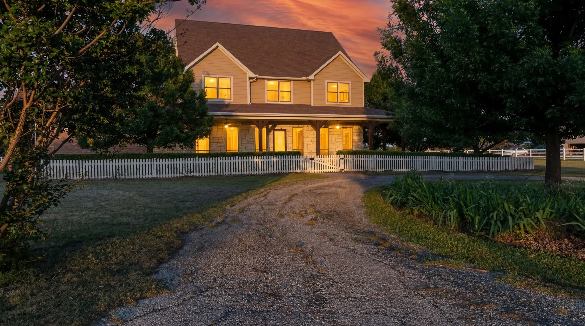 Single Family Residence For Sale in Denton County , 6670 Green Valley Circle, Aubrey, Texas 76227, 5 Bedrooms, 5 Bathrooms, 3 Garage spaces, 3,988 Sqft, built in 2006, Price $984,900, mls#21283634, Real Estate Agent in Aubrey, Homes For Sale in Denton county, Homes For Sale in Aubrey, Realtor in Aubrey Texas, Real Estate Brokerage Independent Realty Texas, Luminita Cordes Realtor