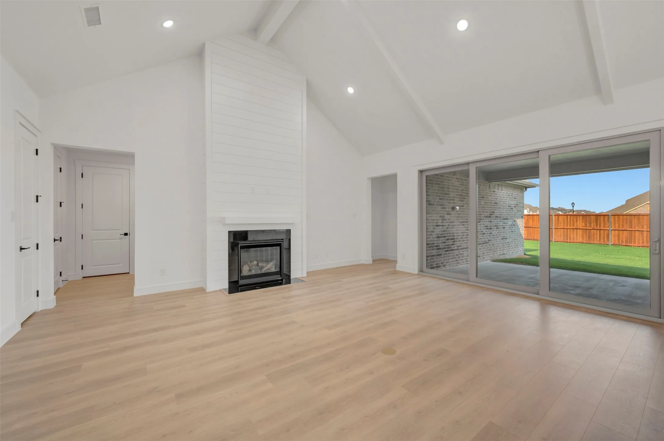Single Family Residence For Sale in Tarrant County , 11536 Jackloe Street, Fort Worth, Texas 76052, 4 Bedroom, 4 Bathroom, 3 Garage spaces, 3,543 Sqft, built in 2026, mls#21284173, Real Estate Agent in Fort Worth, Homes For Sale in Tarrant county, Homes For Sale in Fort Worth, Realtor in Fort Worth Texas, Real Estate Brokerage Independent Realty Texas, Luminita Cordes Realtor