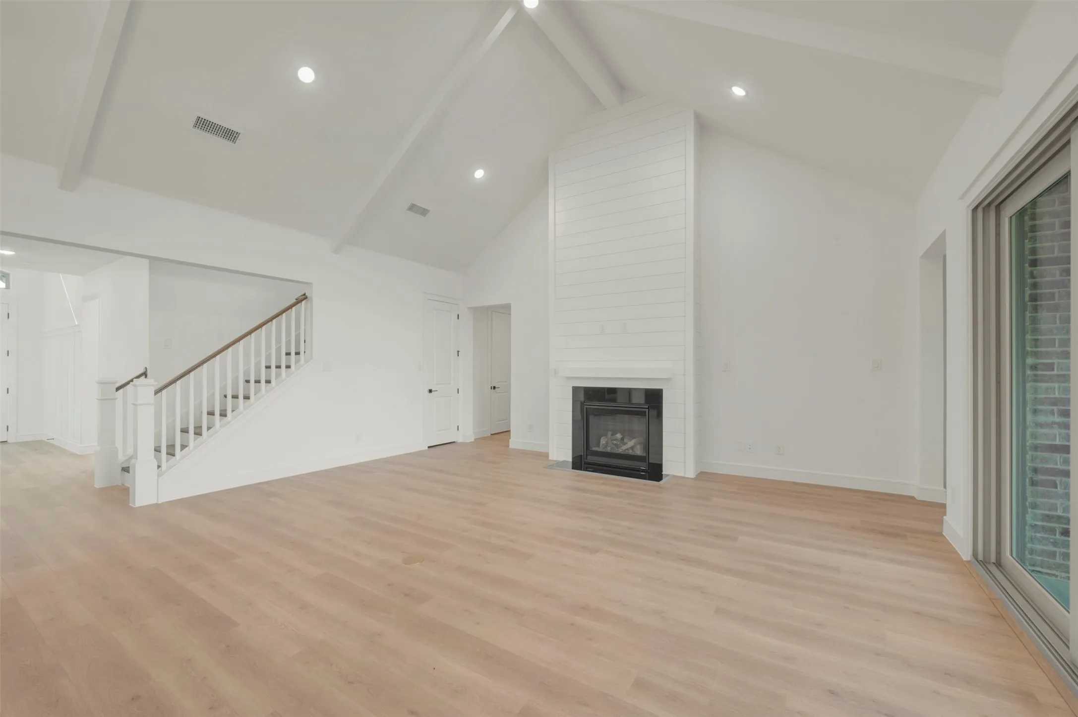 Single Family Residence For Sale in Tarrant County , 11536 Jackloe Street, Fort Worth, Texas 76052, 4 Bedroom, 4 Bathroom, 3 Garage spaces, 3,543 Sqft, built in 2026, mls#21284173, Real Estate Agent in Fort Worth, Homes For Sale in Tarrant county, Homes For Sale in Fort Worth, Realtor in Fort Worth Texas, Real Estate Brokerage Independent Realty Texas, Luminita Cordes Realtor