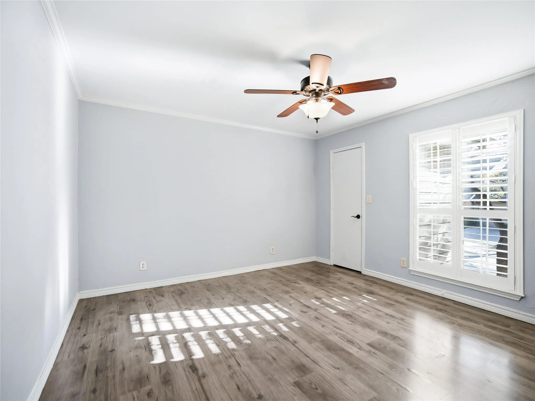 Townhouse For Sale in Dallas County , 8503 Coppertowne Lane, Dallas, Texas 75243, 3 Bedroom, 3 Bathroom, 2 Garage spaces, 1,686 Sqft, built in 1983, mls#21281341, Real Estate Agent in Dallas, Homes For Sale in Dallas county, Homes For Sale in Dallas, Realtor in Dallas Texas, Real Estate Brokerage Independent Realty Texas, Luminita Cordes Realtor