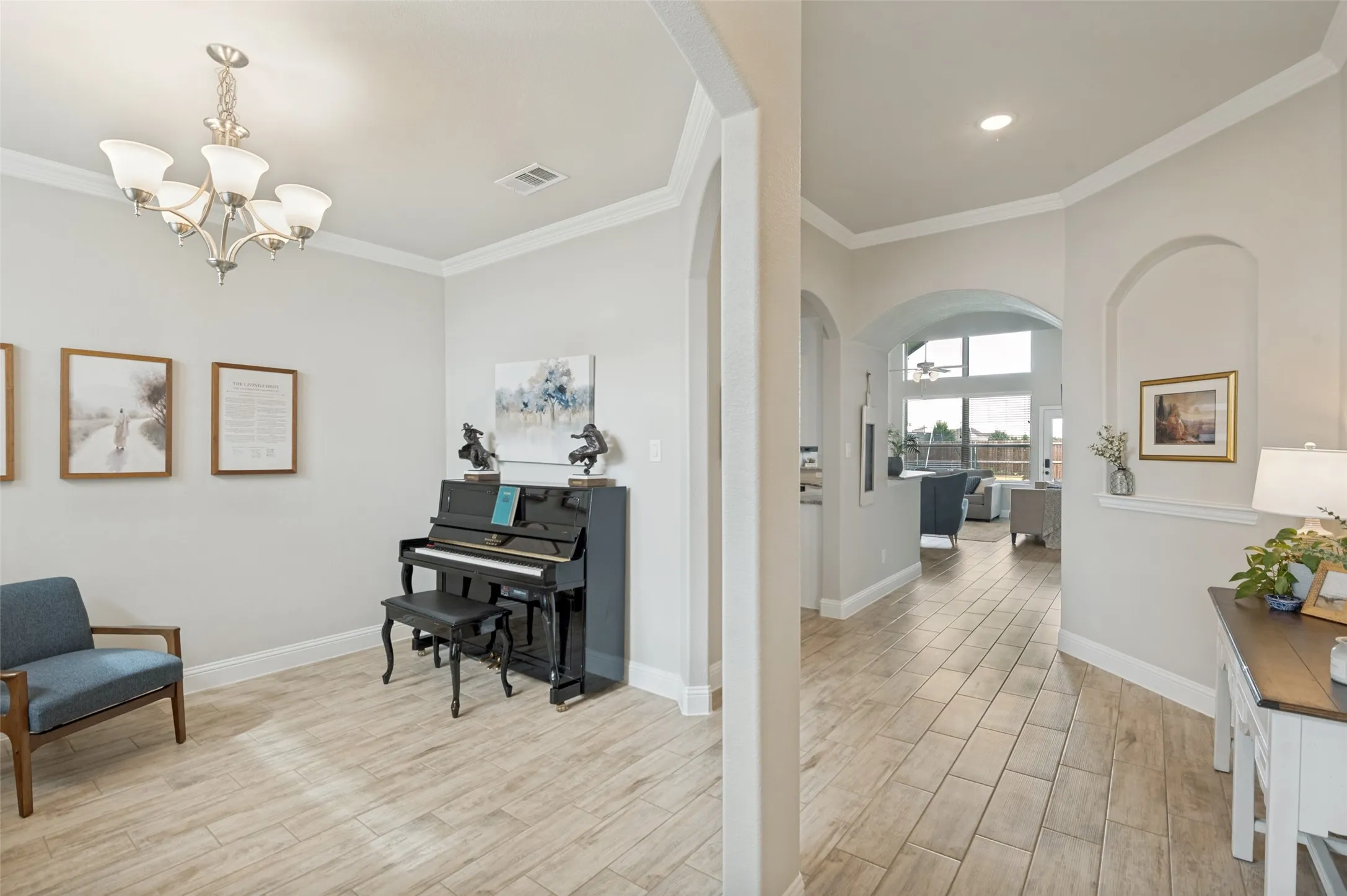 Single Family Residence For Sale in Collin County , 4014 Whitetail Lane, Melissa, Texas 75454, 4 Bedroom, 2 Bathroom, 2 Garage spaces, 2,225 Sqft, built in 2022, mls#21283511, Real Estate Agent in Melissa, Homes For Sale in Collin county, Homes For Sale in Melissa, Realtor in Melissa Texas, Real Estate Brokerage Independent Realty Texas, Luminita Cordes Realtor