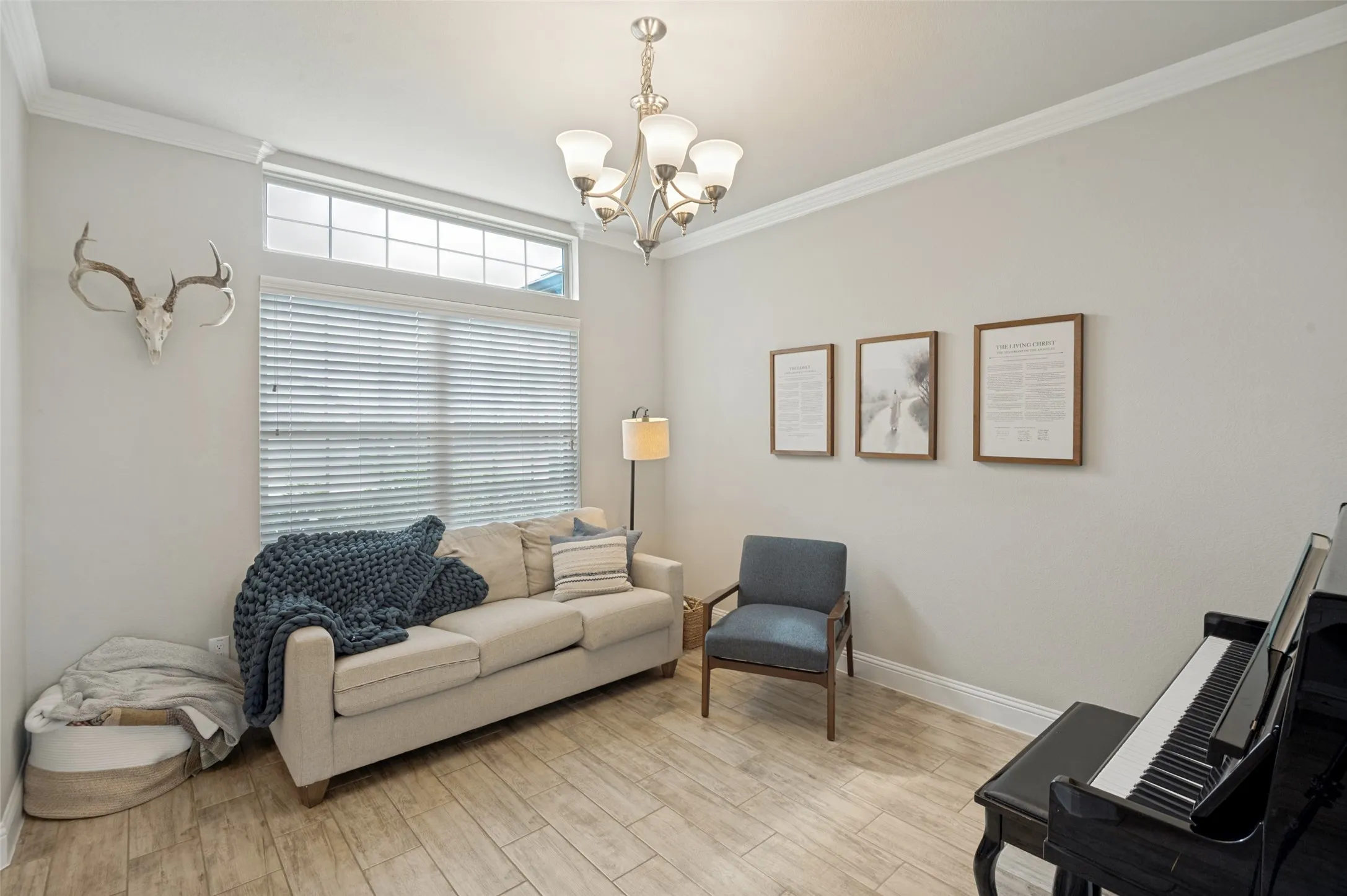 Single Family Residence For Sale in Collin County , 4014 Whitetail Lane, Melissa, Texas 75454, 4 Bedroom, 2 Bathroom, 2 Garage spaces, 2,225 Sqft, built in 2022, mls#21283511, Real Estate Agent in Melissa, Homes For Sale in Collin county, Homes For Sale in Melissa, Realtor in Melissa Texas, Real Estate Brokerage Independent Realty Texas, Luminita Cordes Realtor