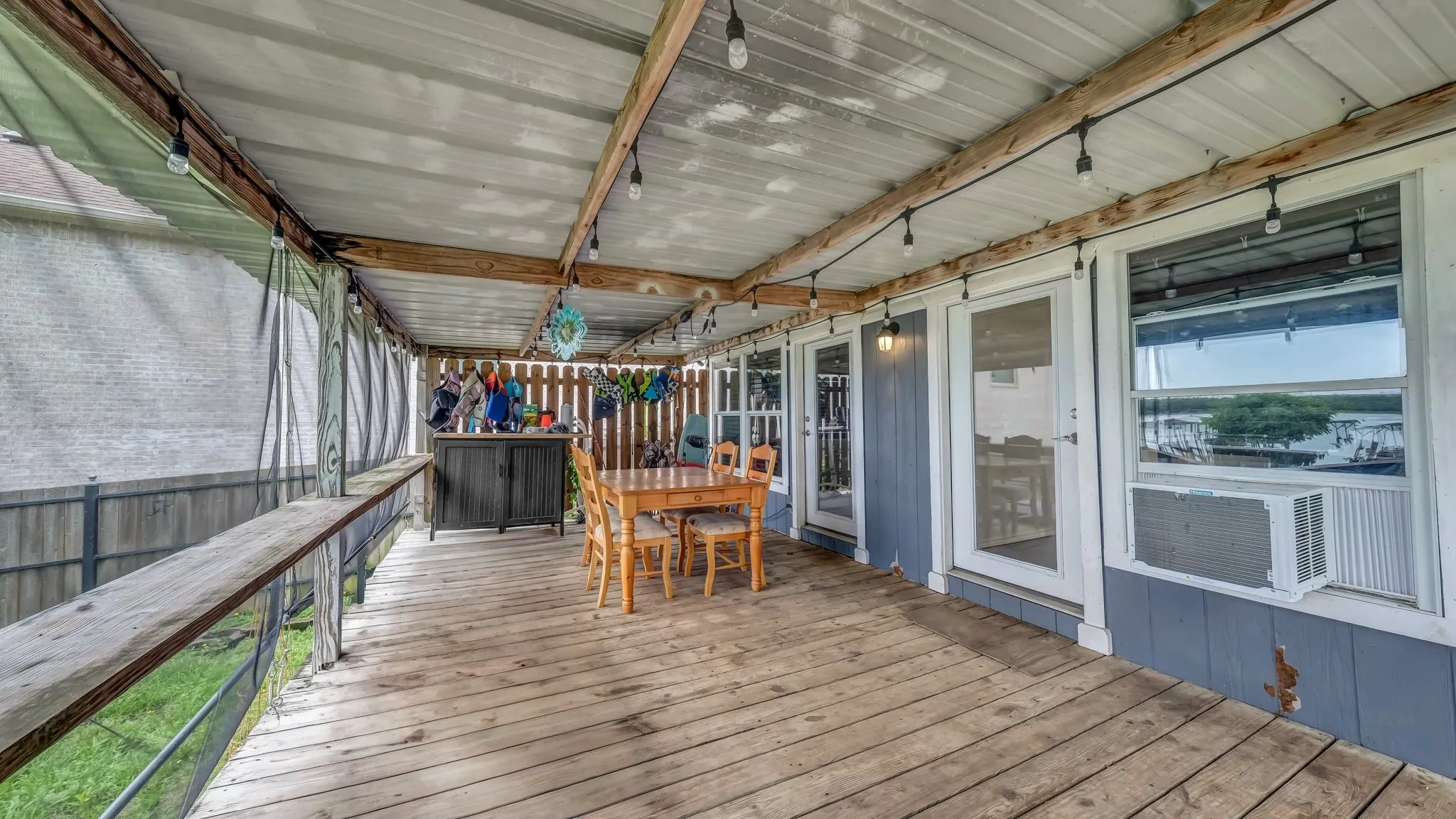 Single Family Residence For Sale in Parker County , 1028 W Lake Drive, Weatherford, Texas 76087, 1 Bedroom, 1 Bathroom, Garage spaces, 576 Sqft, built in 0, mls#21284147, Real Estate Agent in Weatherford, Homes For Sale in Parker county, Homes For Sale in Weatherford, Realtor in Weatherford Texas, Real Estate Brokerage Independent Realty Texas, Luminita Cordes Realtor