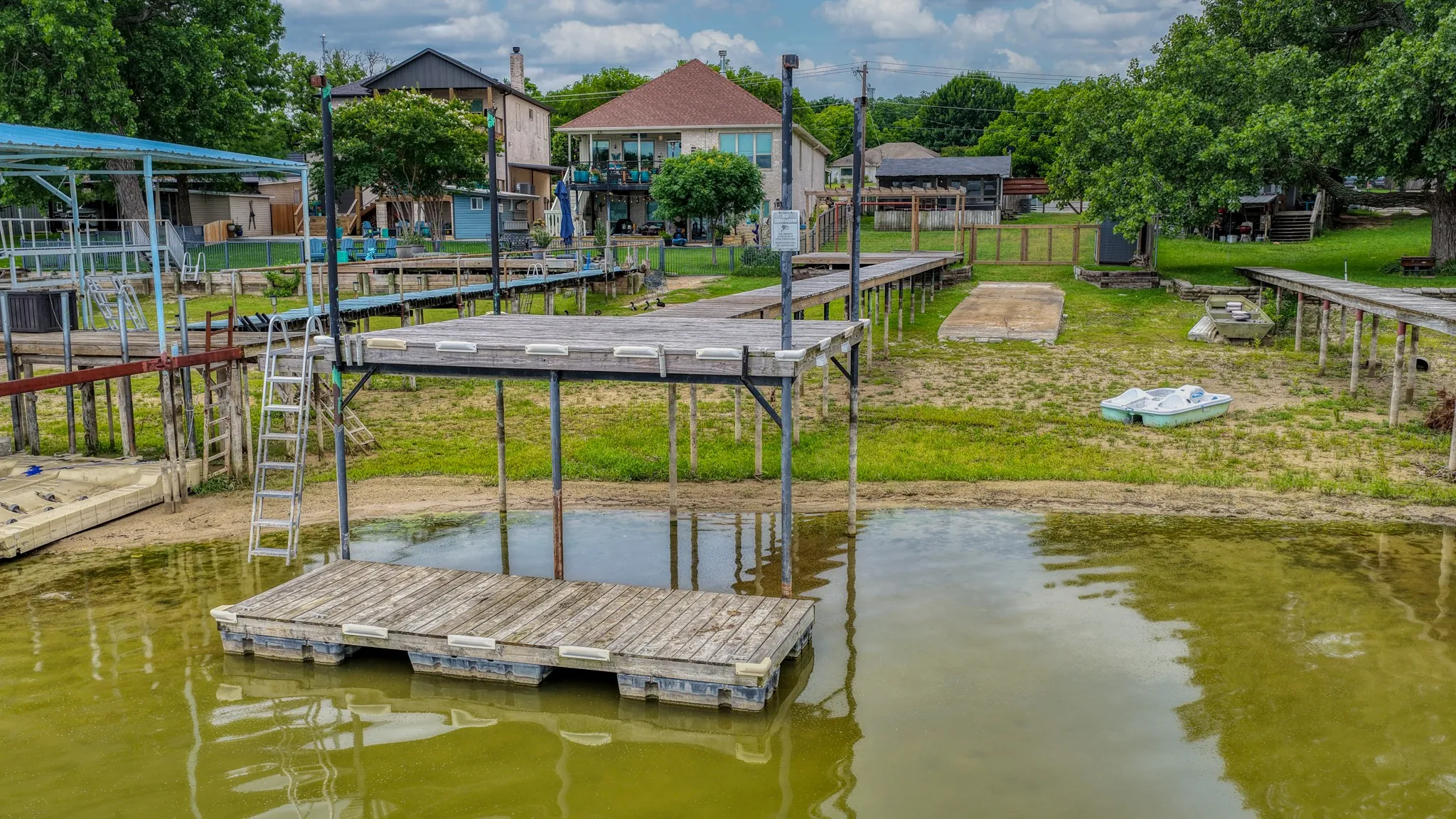 Single Family Residence For Sale in Parker County , 1028 W Lake Drive, Weatherford, Texas 76087, 1 Bedroom, 1 Bathroom, Garage spaces, 576 Sqft, built in 0, mls#21284147, Real Estate Agent in Weatherford, Homes For Sale in Parker county, Homes For Sale in Weatherford, Realtor in Weatherford Texas, Real Estate Brokerage Independent Realty Texas, Luminita Cordes Realtor