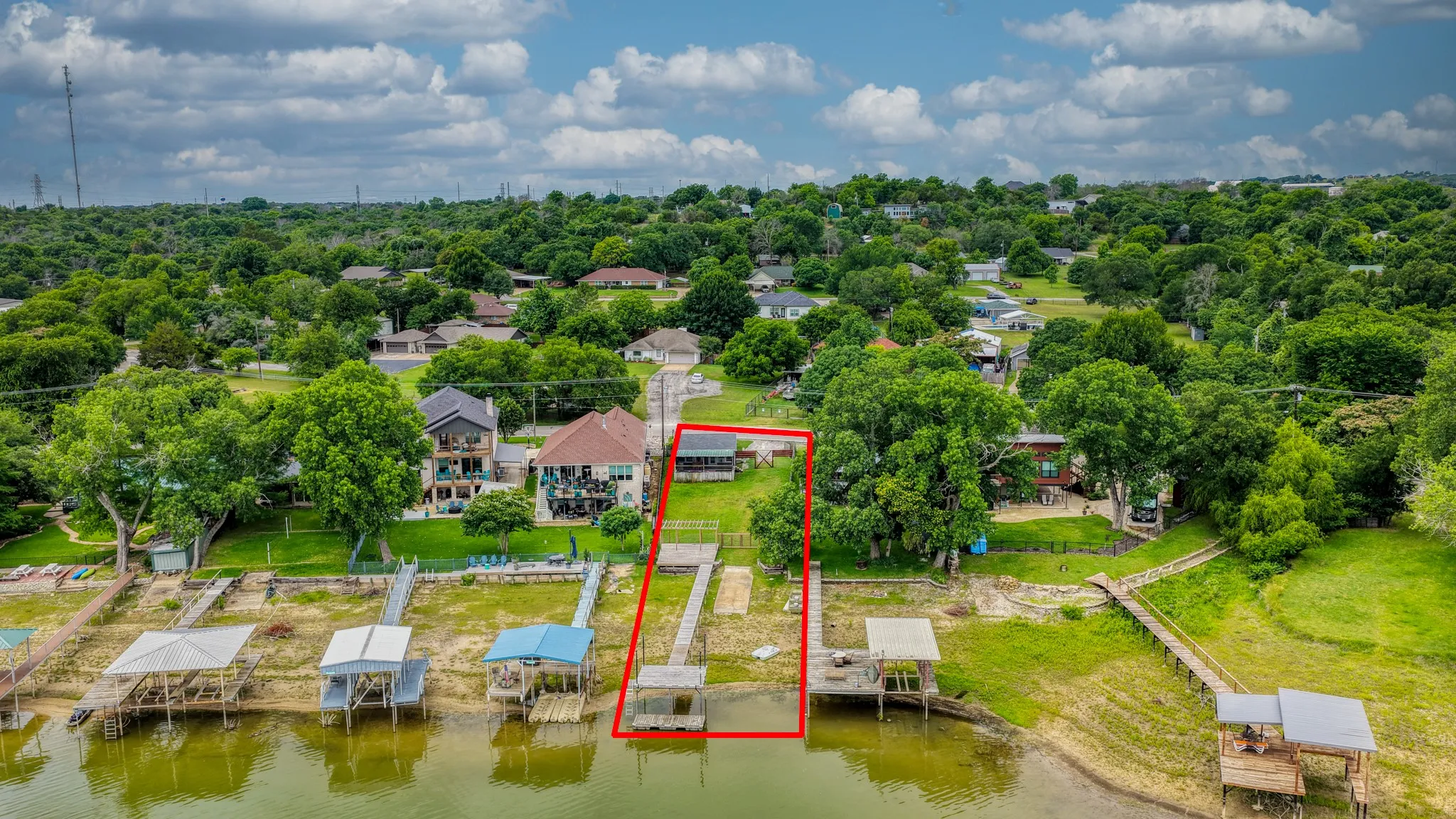 Single Family Residence For Sale in Parker County , 1028 W Lake Drive, Weatherford, Texas 76087, 1 Bedroom, 1 Bathroom, Garage spaces, 576 Sqft, built in 0, mls#21284147, Real Estate Agent in Weatherford, Homes For Sale in Parker county, Homes For Sale in Weatherford, Realtor in Weatherford Texas, Real Estate Brokerage Independent Realty Texas, Luminita Cordes Realtor