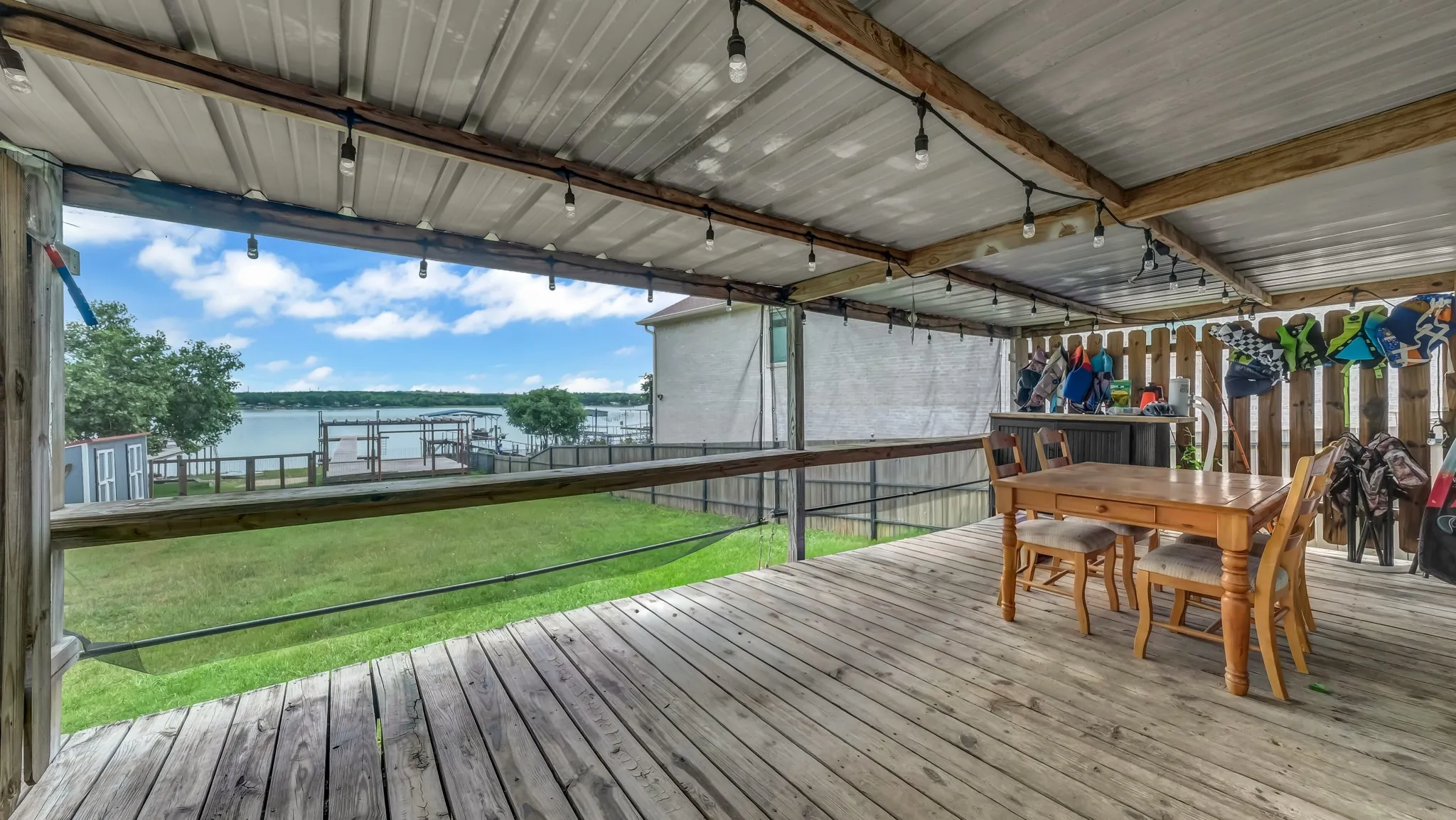 Single Family Residence For Sale in Parker County , 1028 W Lake Drive, Weatherford, Texas 76087, 1 Bedroom, 1 Bathroom, Garage spaces, 576 Sqft, built in 0, mls#21284147, Real Estate Agent in Weatherford, Homes For Sale in Parker county, Homes For Sale in Weatherford, Realtor in Weatherford Texas, Real Estate Brokerage Independent Realty Texas, Luminita Cordes Realtor