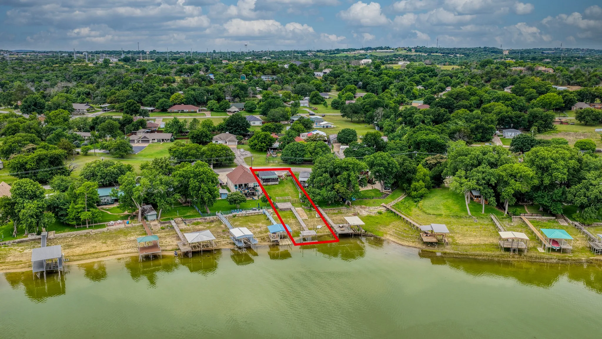 Single Family Residence For Sale in Parker County , 1028 W Lake Drive, Weatherford, Texas 76087, 1 Bedroom, 1 Bathroom, Garage spaces, 576 Sqft, built in 0, mls#21284147, Real Estate Agent in Weatherford, Homes For Sale in Parker county, Homes For Sale in Weatherford, Realtor in Weatherford Texas, Real Estate Brokerage Independent Realty Texas, Luminita Cordes Realtor