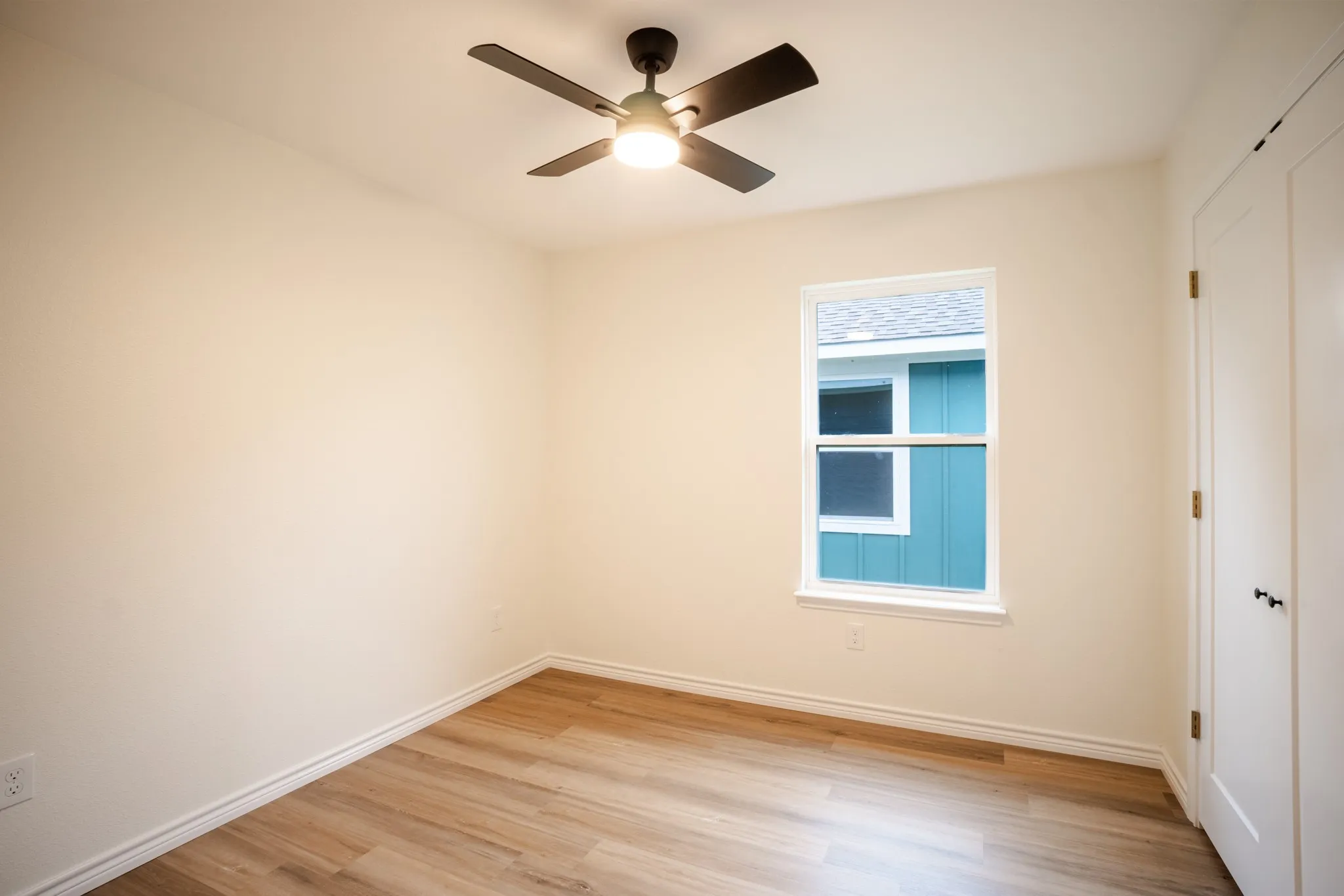 Single Family Residence For Sale in Limestone County , 1331 Palestine, Mexia, Texas 76667, 3 Bedroom, 2 Bathroom, Garage spaces, 1,208 Sqft, built in 2026, mls#21284203, Real Estate Agent in Mexia, Homes For Sale in Limestone county, Homes For Sale in Mexia, Realtor in Mexia Texas, Real Estate Brokerage Independent Realty Texas, Luminita Cordes Realtor