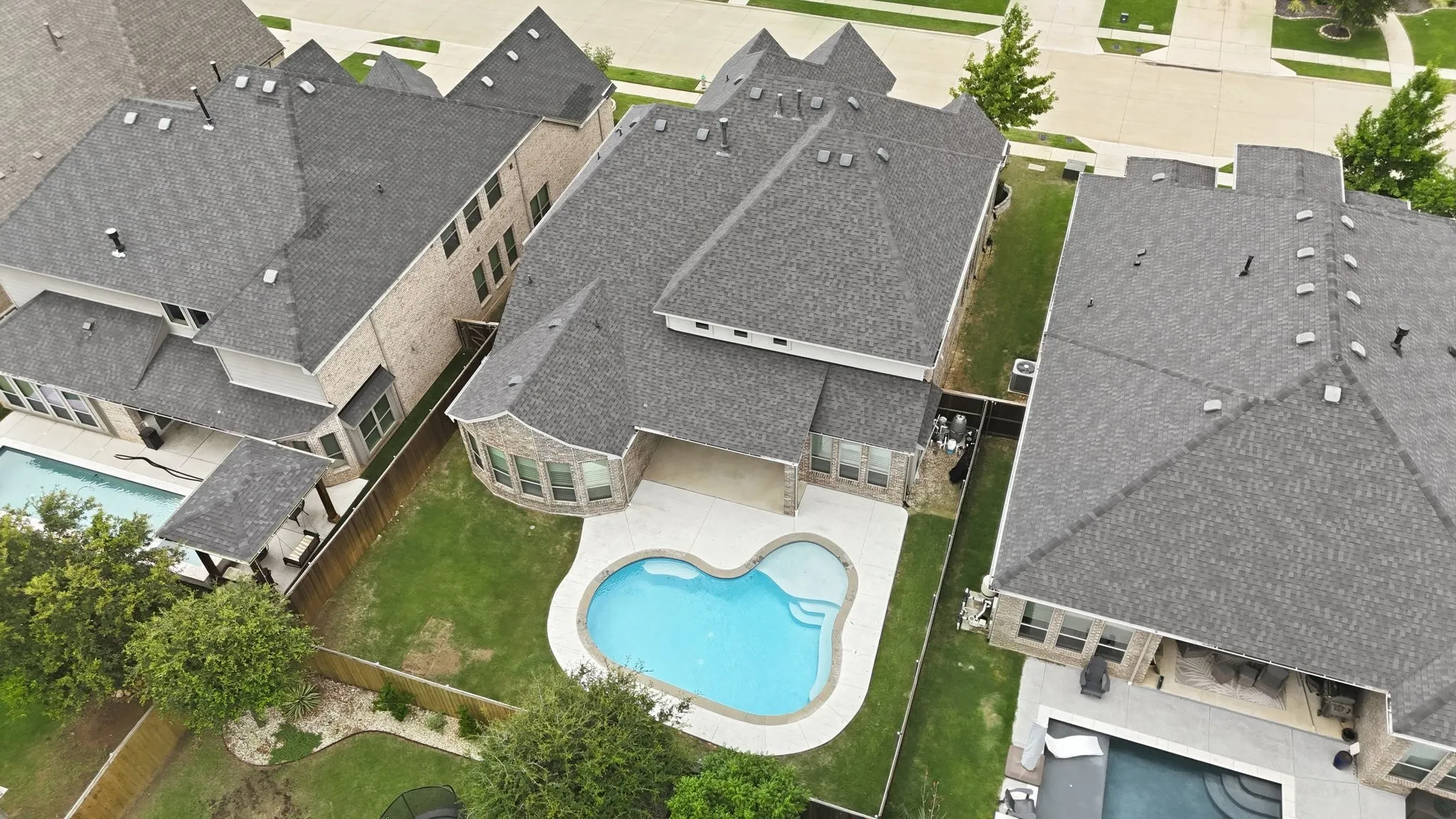 Single Family Residence For Sale in Denton County , 3533 Misty Meadow Lane, Northlake, Texas 76226, 5 Bedroom, 4 Bathroom, 3 Garage spaces, 3,925 Sqft, built in 2019, mls#21264256, Real Estate Agent in Northlake, Homes For Sale in Denton county, Homes For Sale in Northlake, Realtor in Northlake Texas, Real Estate Brokerage Independent Realty Texas, Luminita Cordes Realtor