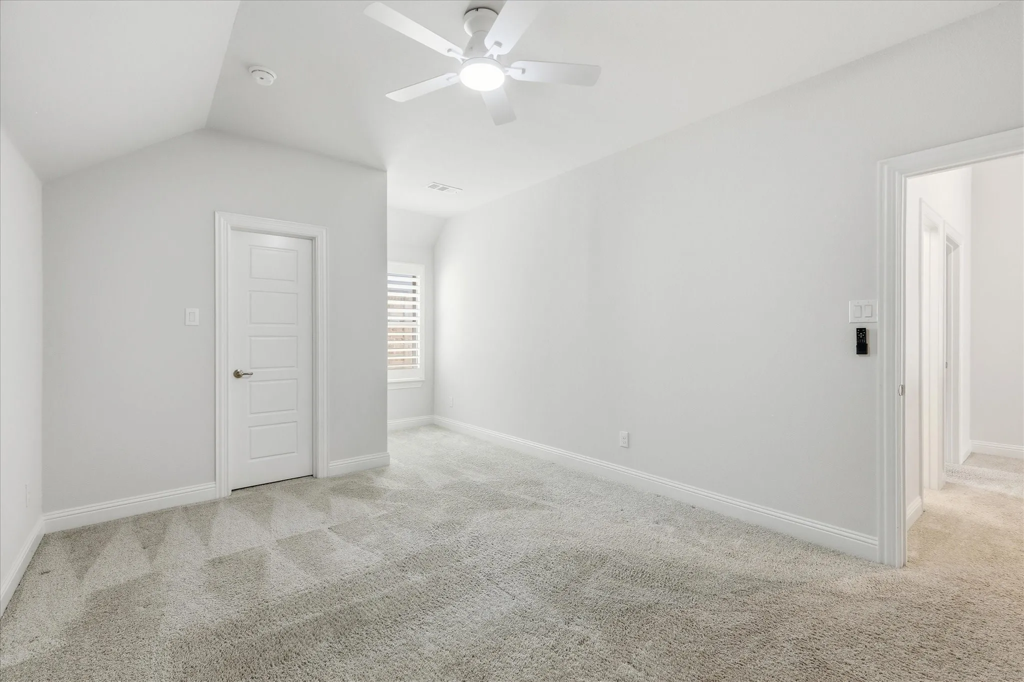Bedroom #4 with Jack and Jill bathroom