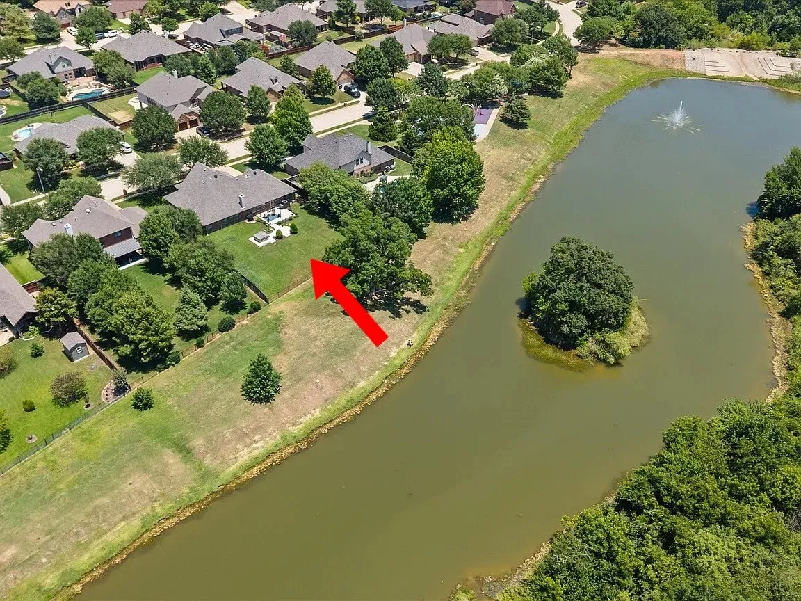 Single Family Residence For Sale in Tarrant County , 905 Killian Drive, Mansfield, Texas 76063, 4 Bedroom, 2 Bathroom, 2 Garage spaces, 2,764 Sqft, built in 2007, mls#21282278, Real Estate Agent in Mansfield, Homes For Sale in Tarrant county, Homes For Sale in Mansfield, Realtor in Mansfield Texas, Real Estate Brokerage Independent Realty Texas, Luminita Cordes Realtor