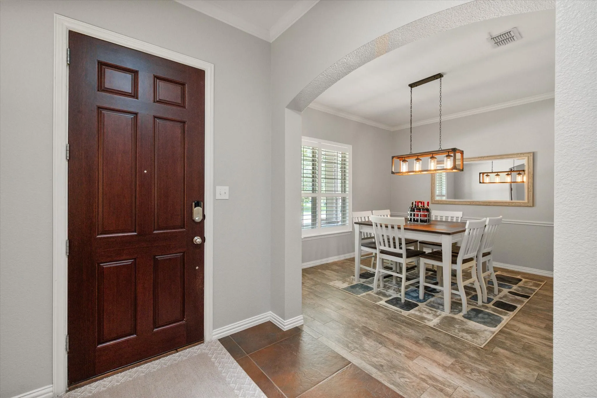 Single Family Residence For Sale in Tarrant County , 905 Killian Drive, Mansfield, Texas 76063, 4 Bedroom, 2 Bathroom, 2 Garage spaces, 2,764 Sqft, built in 2007, mls#21282278, Real Estate Agent in Mansfield, Homes For Sale in Tarrant county, Homes For Sale in Mansfield, Realtor in Mansfield Texas, Real Estate Brokerage Independent Realty Texas, Luminita Cordes Realtor