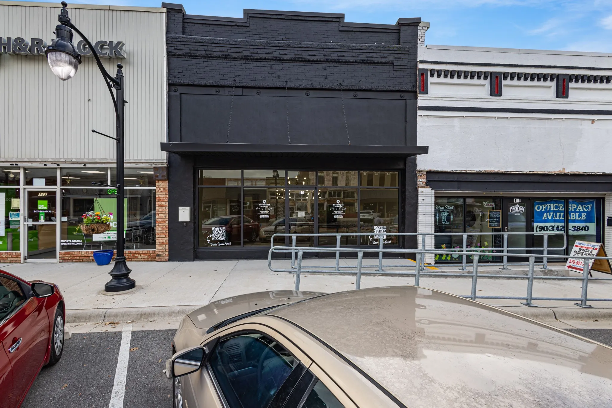 Retail For Rent in Grayson County , 110 E Main Street, Whitesboro, Texas 76273, 0, 0, Garage spaces, 3,600 Sqft, built in 0, mls#21281335, Real Estate Agent in Whitesboro, Homes For Rent in Grayson county, Homes For Rent in Whitesboro, Realtor in Whitesboro Texas, Real Estate Brokerage Independent Realty Texas, Luminita Cordes Realtor
