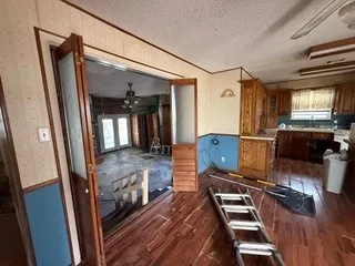 Single Family Residence For Sale in Dallas County , 204 Sesame Drive, Mesquite, Texas 75149, 3 Bedroom, 2 Bathroom, Garage spaces, 1,310 Sqft, built in 1966, mls#21284212, Real Estate Agent in Mesquite, Homes For Sale in Dallas county, Homes For Sale in Mesquite, Realtor in Mesquite Texas, Real Estate Brokerage Independent Realty Texas, Luminita Cordes Realtor