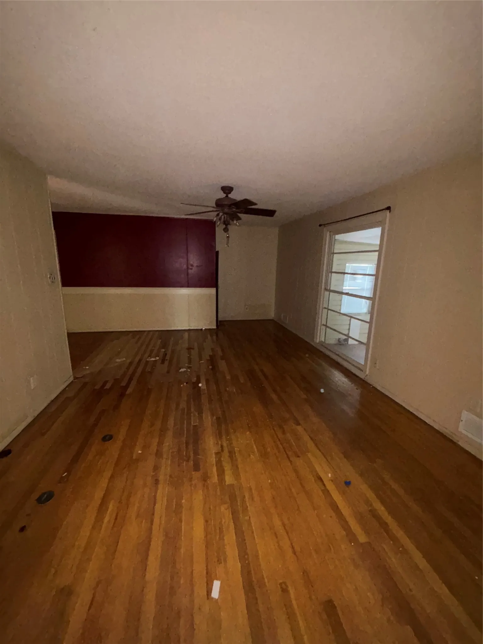 Single Family Residence For Sale in Taylor County , 3609 Erie Street, Abilene, Texas 79605, 5 Bedroom, 3 Bathroom, Garage spaces, 2,340 Sqft, built in 1952, mls#21284217, Real Estate Agent in Abilene, Homes For Sale in Taylor county, Homes For Sale in Abilene, Realtor in Abilene Texas, Real Estate Brokerage Independent Realty Texas, Luminita Cordes Realtor