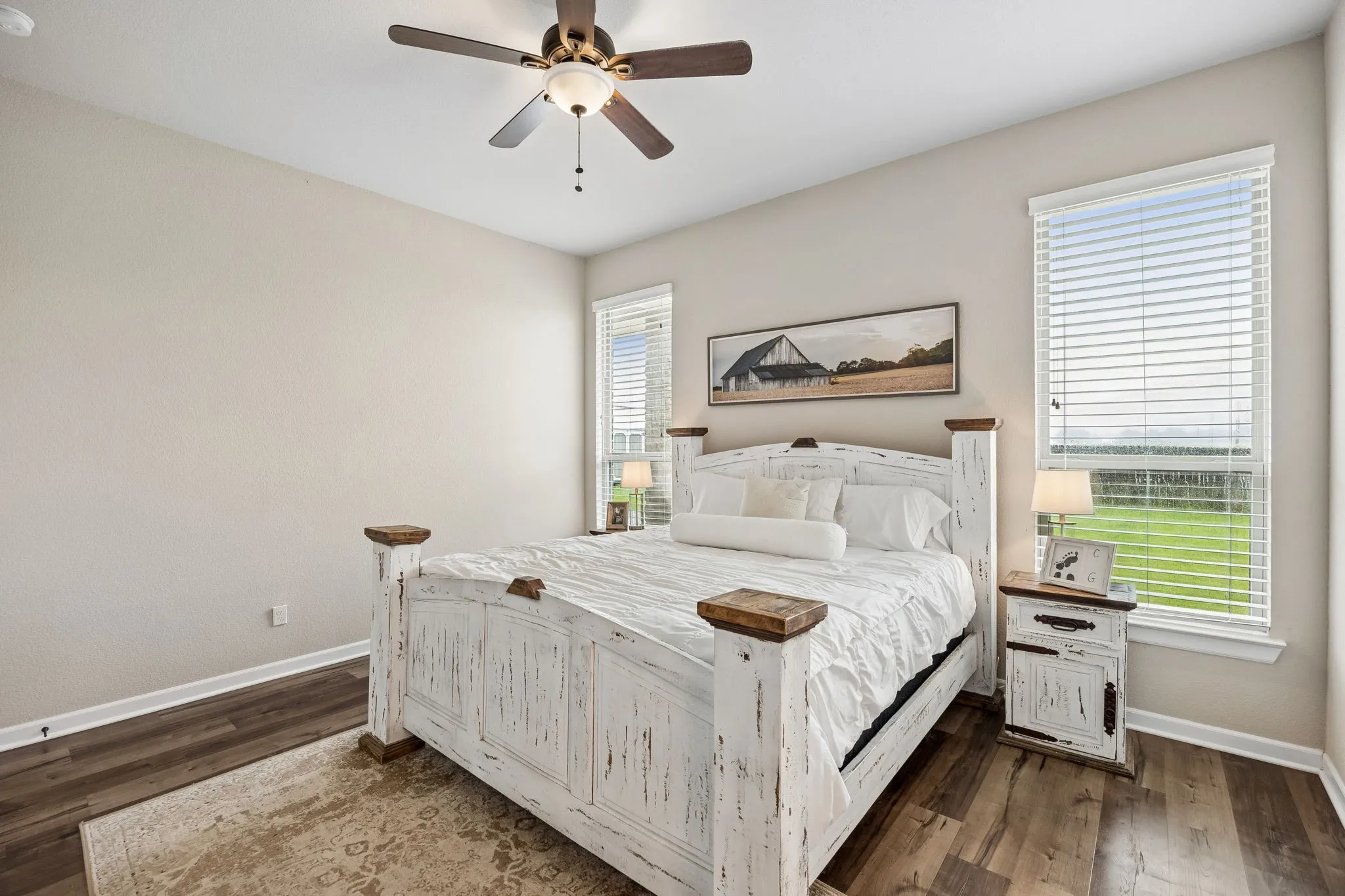 Single Family Residence For Sale in Hunt County , 2509 Hollon Drive, Caddo Mills, Texas 75135, 3 Bedroom, 2 Bathroom, 2 Garage spaces, 1,709 Sqft, built in 2017, mls#21283527, Real Estate Agent in Caddo Mills, Homes For Sale in Hunt county, Homes For Sale in Caddo Mills, Realtor in Caddo Mills Texas, Real Estate Brokerage Independent Realty Texas, Luminita Cordes Realtor
