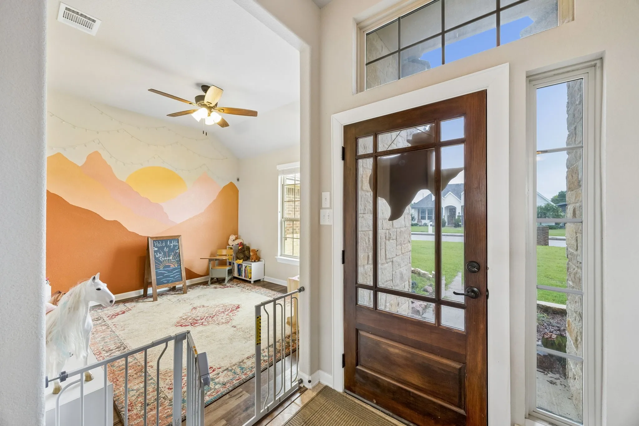 Single Family Residence For Sale in Hunt County , 2509 Hollon Drive, Caddo Mills, Texas 75135, 3 Bedroom, 2 Bathroom, 2 Garage spaces, 1,709 Sqft, built in 2017, mls#21283527, Real Estate Agent in Caddo Mills, Homes For Sale in Hunt county, Homes For Sale in Caddo Mills, Realtor in Caddo Mills Texas, Real Estate Brokerage Independent Realty Texas, Luminita Cordes Realtor