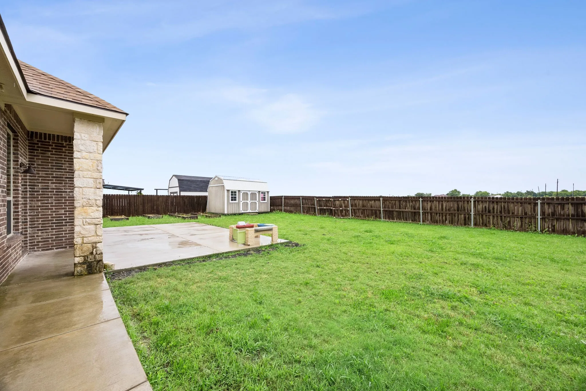 Single Family Residence For Sale in Hunt County , 2509 Hollon Drive, Caddo Mills, Texas 75135, 3 Bedroom, 2 Bathroom, 2 Garage spaces, 1,709 Sqft, built in 2017, mls#21283527, Real Estate Agent in Caddo Mills, Homes For Sale in Hunt county, Homes For Sale in Caddo Mills, Realtor in Caddo Mills Texas, Real Estate Brokerage Independent Realty Texas, Luminita Cordes Realtor
