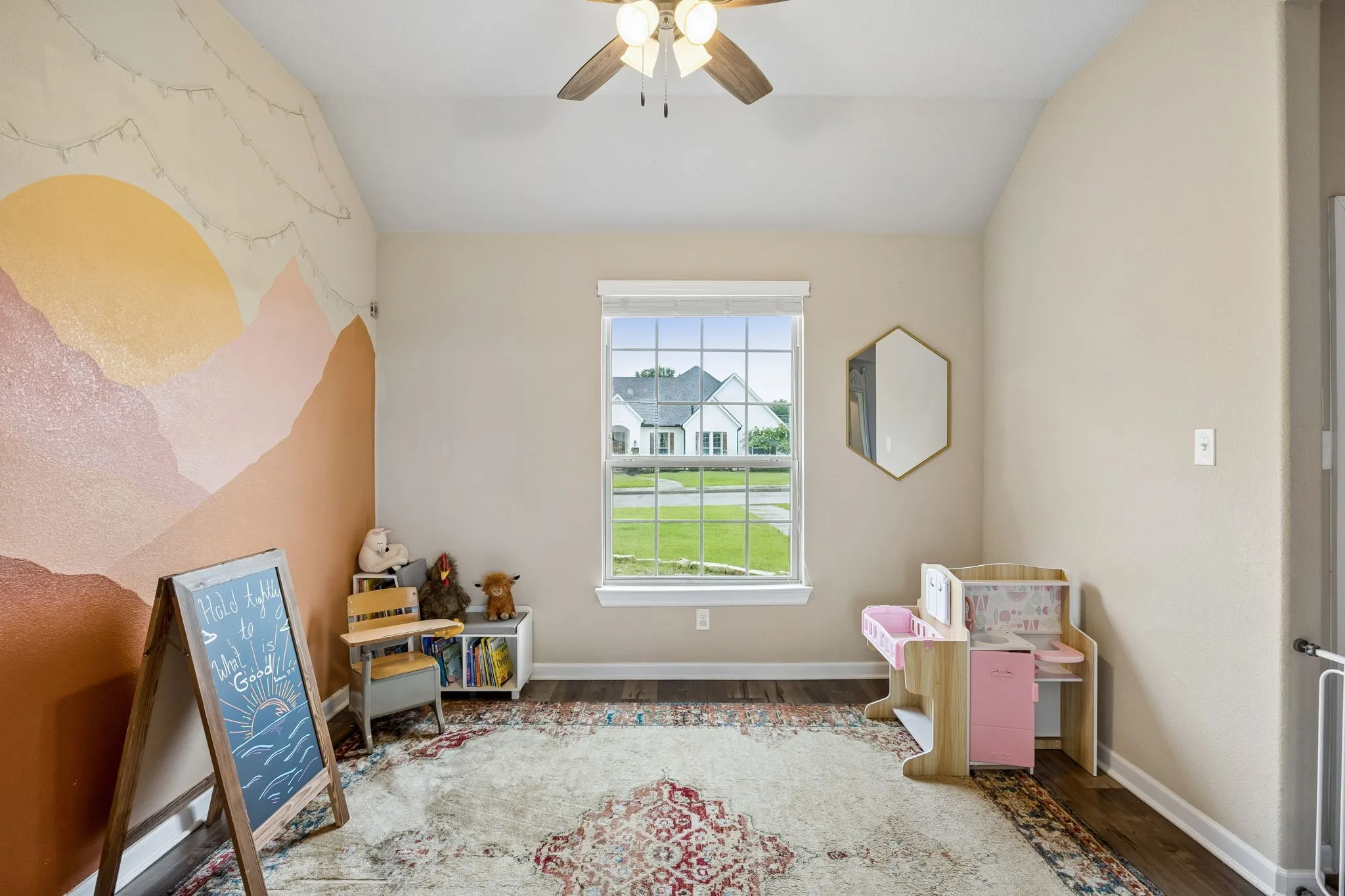 Single Family Residence For Sale in Hunt County , 2509 Hollon Drive, Caddo Mills, Texas 75135, 3 Bedroom, 2 Bathroom, 2 Garage spaces, 1,709 Sqft, built in 2017, mls#21283527, Real Estate Agent in Caddo Mills, Homes For Sale in Hunt county, Homes For Sale in Caddo Mills, Realtor in Caddo Mills Texas, Real Estate Brokerage Independent Realty Texas, Luminita Cordes Realtor