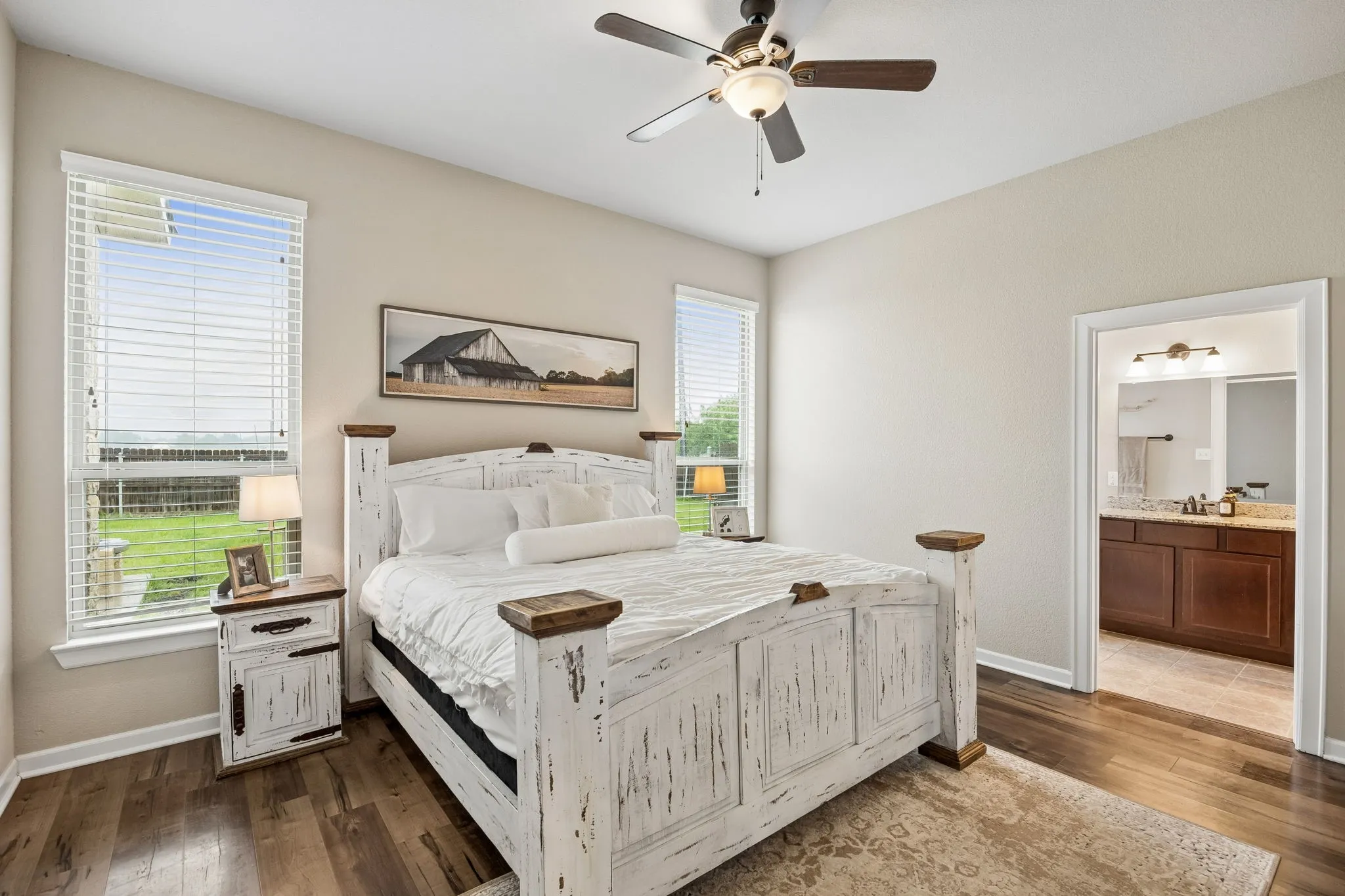 Single Family Residence For Sale in Hunt County , 2509 Hollon Drive, Caddo Mills, Texas 75135, 3 Bedroom, 2 Bathroom, 2 Garage spaces, 1,709 Sqft, built in 2017, mls#21283527, Real Estate Agent in Caddo Mills, Homes For Sale in Hunt county, Homes For Sale in Caddo Mills, Realtor in Caddo Mills Texas, Real Estate Brokerage Independent Realty Texas, Luminita Cordes Realtor