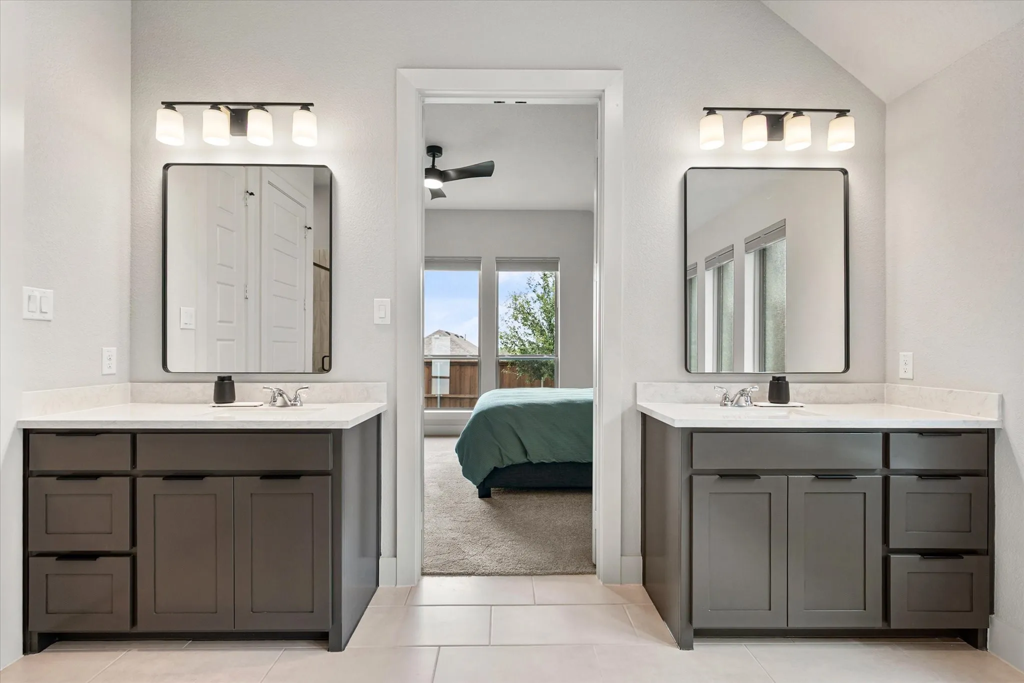 Single Family Residence For Sale in Wise County , 121 Tierra Blanca Lane, Rhome, Texas 76078, 4 Bedroom, 3 Bathroom, 2 Garage spaces, 2,504 Sqft, built in 2024, mls#21282205, Real Estate Agent in Rhome, Homes For Sale in Wise county, Homes For Sale in Rhome, Realtor in Rhome Texas, Real Estate Brokerage Independent Realty Texas, Luminita Cordes Realtor