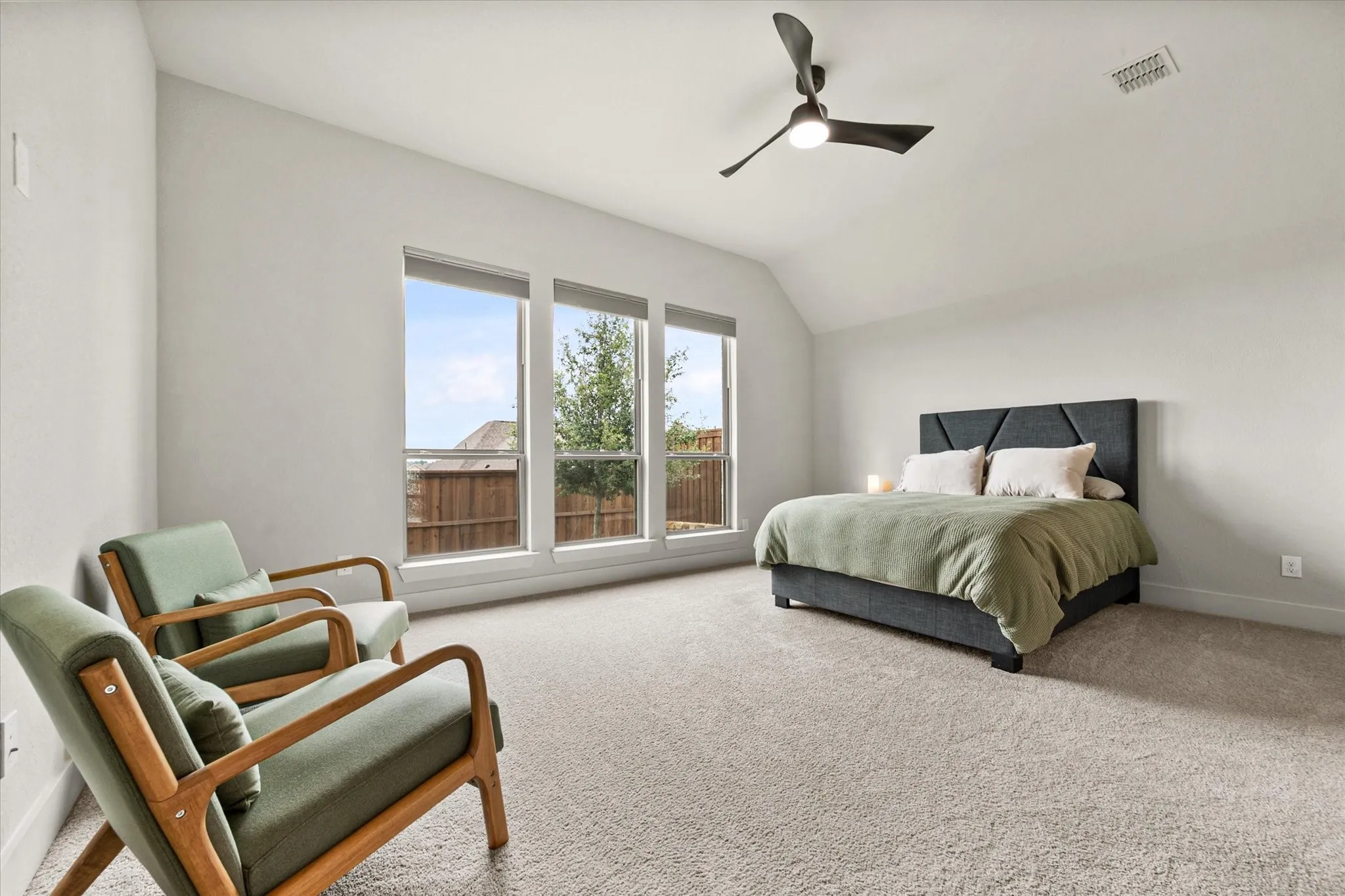 Single Family Residence For Sale in Wise County , 121 Tierra Blanca Lane, Rhome, Texas 76078, 4 Bedroom, 3 Bathroom, 2 Garage spaces, 2,504 Sqft, built in 2024, mls#21282205, Real Estate Agent in Rhome, Homes For Sale in Wise county, Homes For Sale in Rhome, Realtor in Rhome Texas, Real Estate Brokerage Independent Realty Texas, Luminita Cordes Realtor