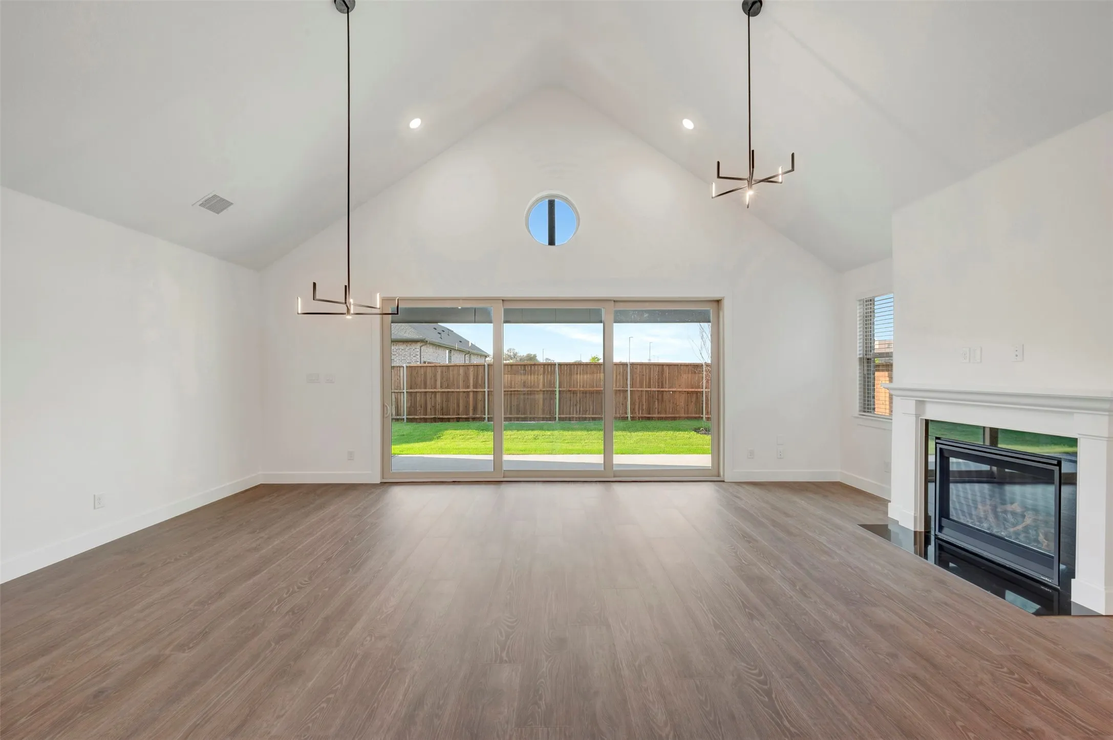 Single Family Residence For Sale in Denton County , 1014 Birkdale Drive, Justin, Texas 76247, 4 Bedroom, 4 Bathroom, 2 Garage spaces, 3,165 Sqft, built in 2026, mls#21284265, Real Estate Agent in Justin, Homes For Sale in Denton county, Homes For Sale in Justin, Realtor in Justin Texas, Real Estate Brokerage Independent Realty Texas, Luminita Cordes Realtor