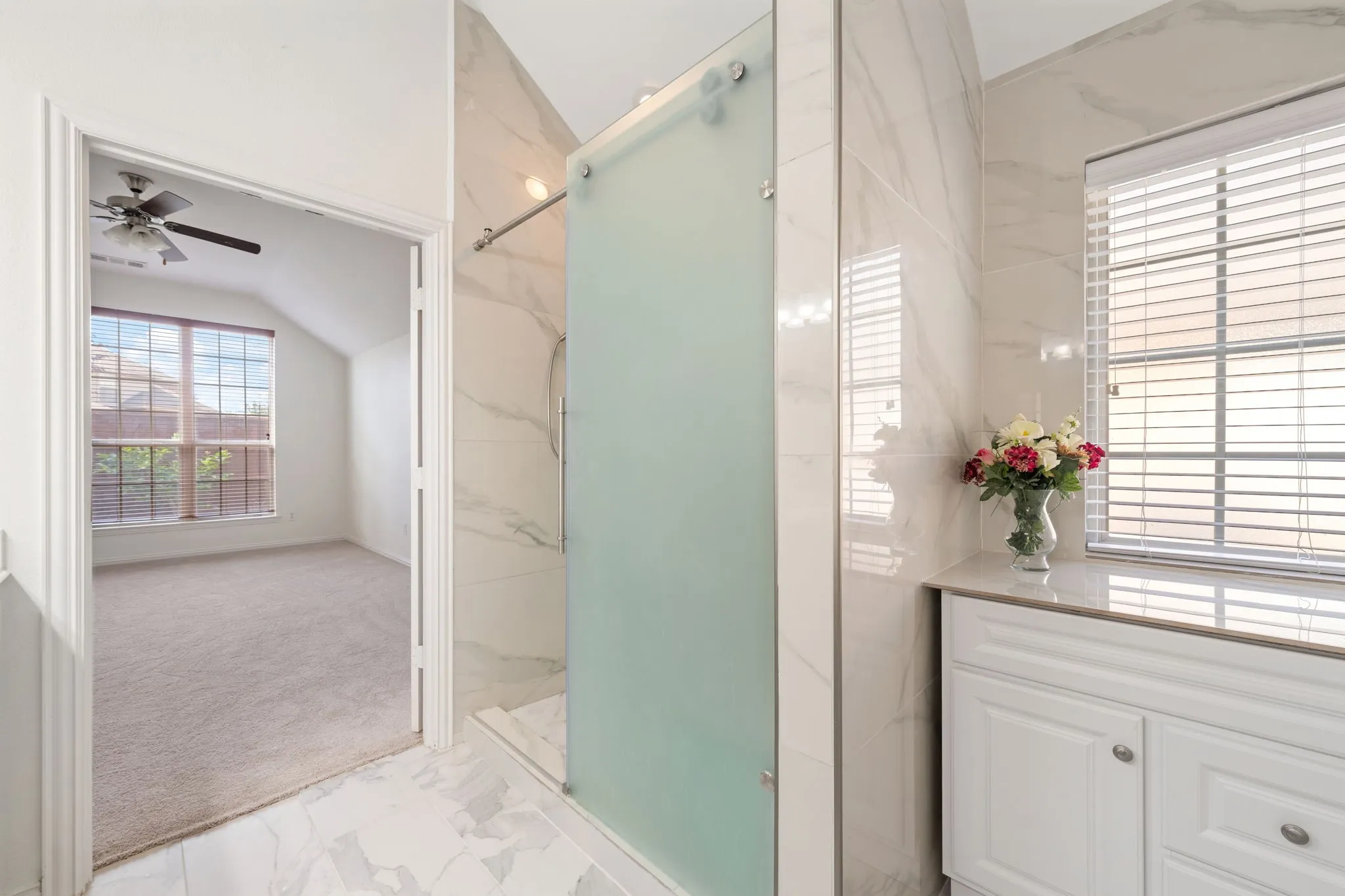 Single Family Residence For Sale in Dallas County , 7510 Handen Drive, Rowlett, Texas 75089, 5 Bedroom, 2 Bathroom, 2 Garage spaces, 2,607 Sqft, built in 2010, mls#21280489, Real Estate Agent in Rowlett, Homes For Sale in Dallas county, Homes For Sale in Rowlett, Realtor in Rowlett Texas, Real Estate Brokerage Independent Realty Texas, Luminita Cordes Realtor